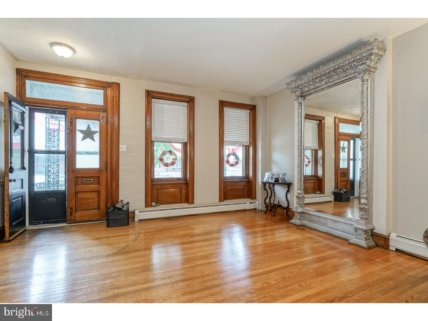 BRIDESBURG - Residential