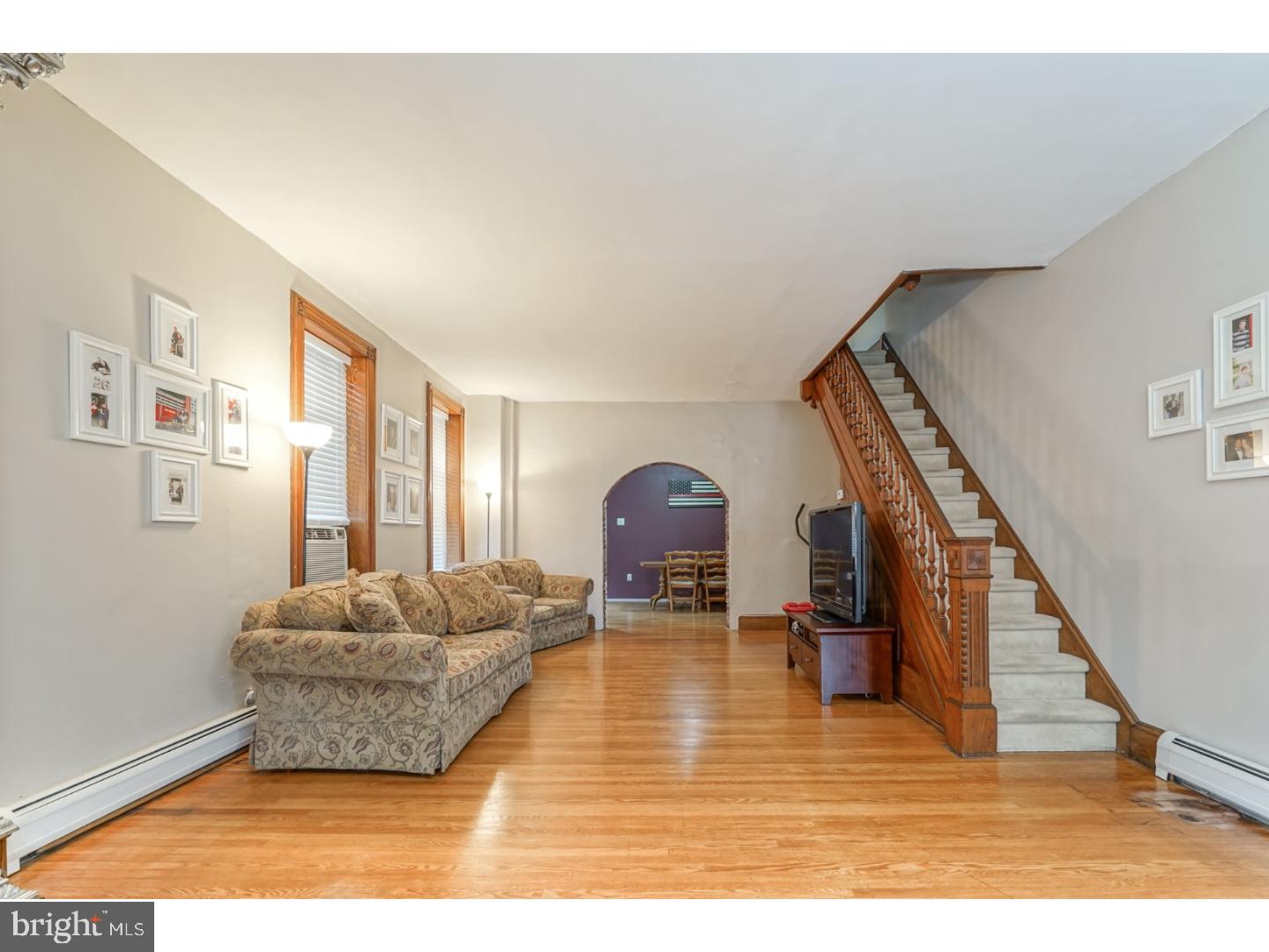 BRIDESBURG - Residential
