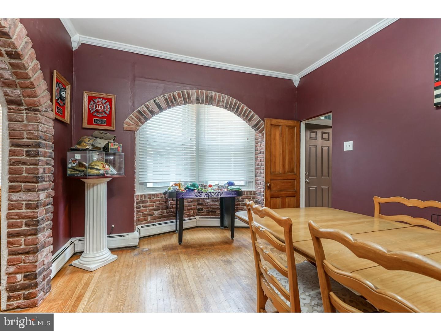 BRIDESBURG - Residential