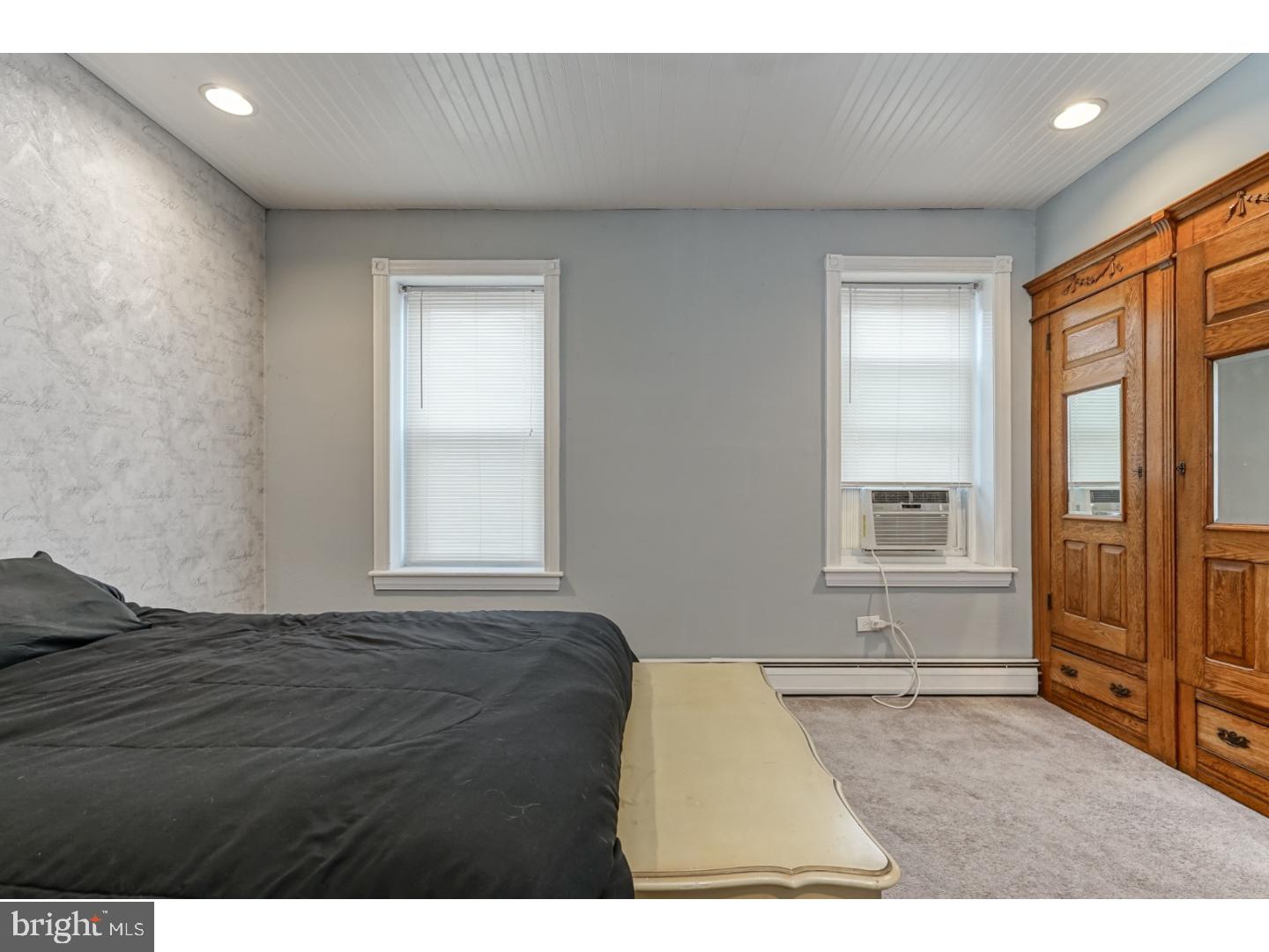 BRIDESBURG - Residential