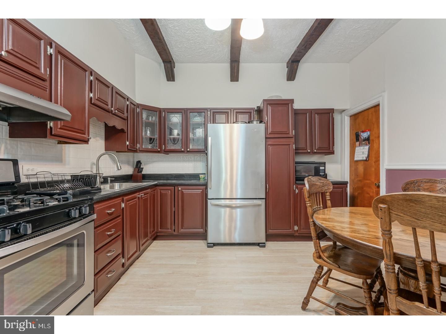 BRIDESBURG - Residential