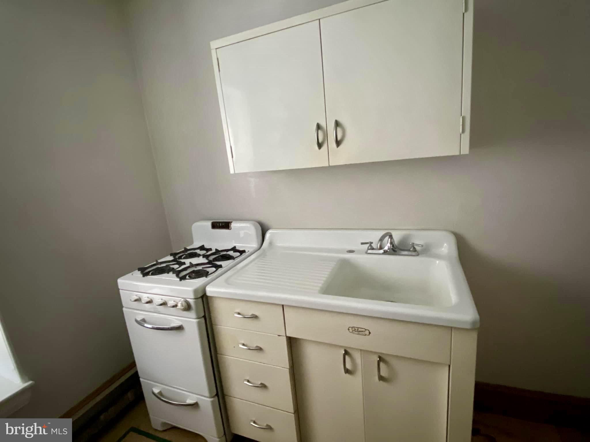 BRIDESBURG - Residential