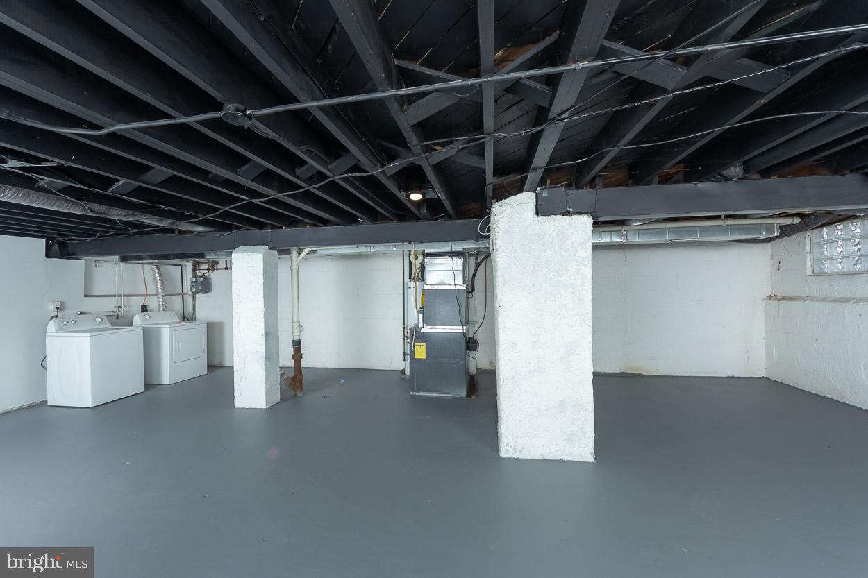 EAST ARLINGTON - Residential