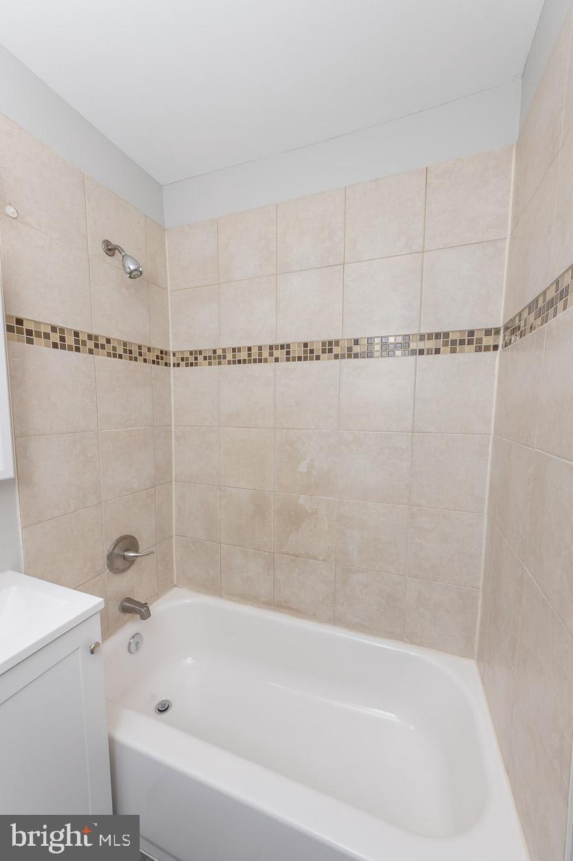 EAST ARLINGTON - Residential