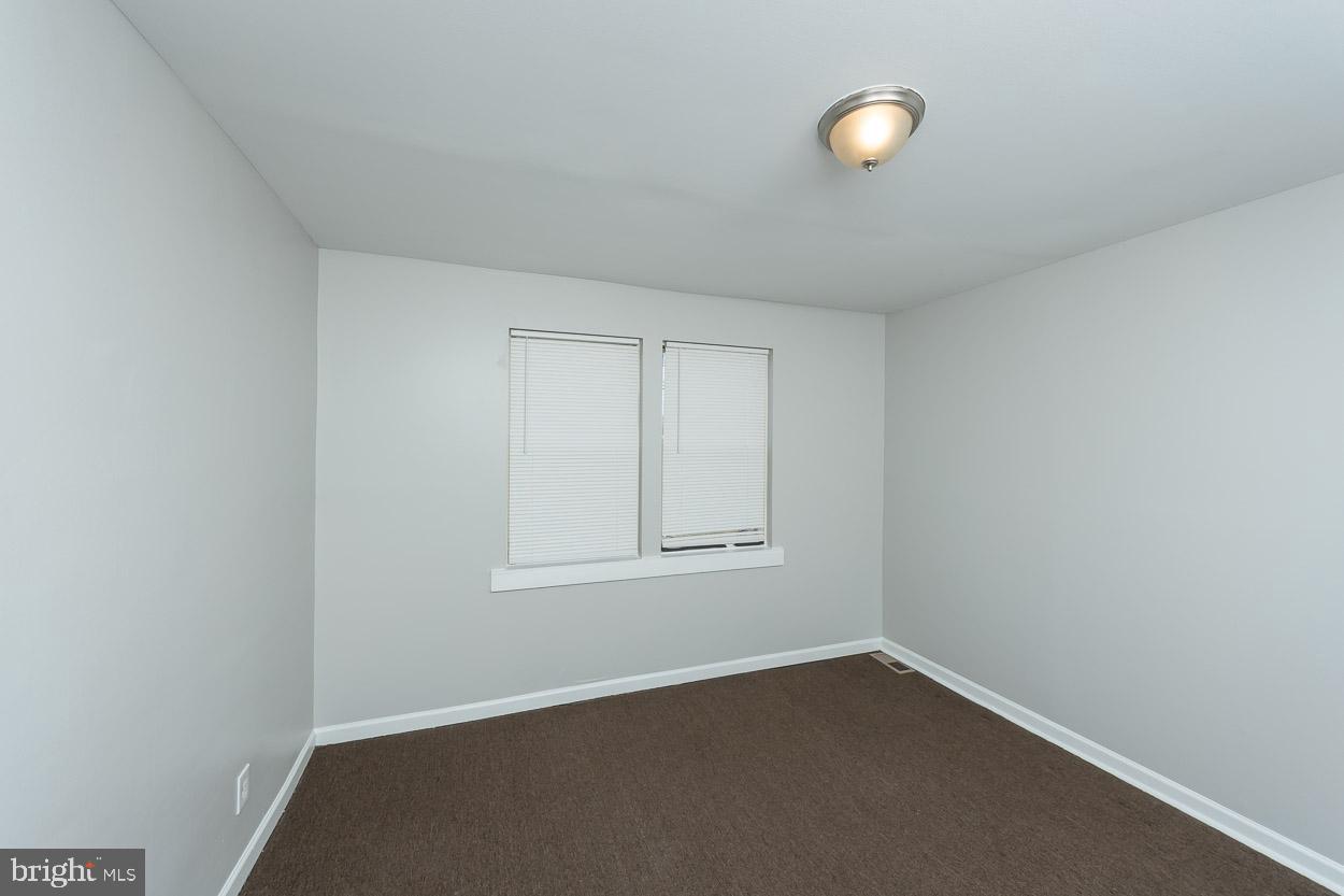 EAST ARLINGTON - Residential