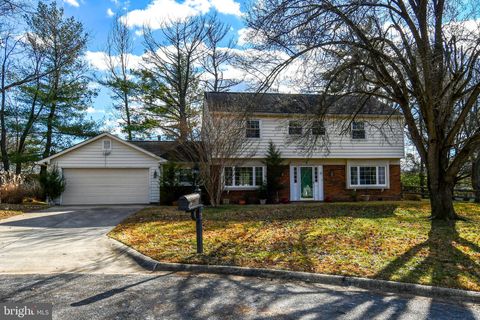 Photo of 6 Beechvue Court, SILVER SPRING, MD 20906 (MLS # MDMC2210070)