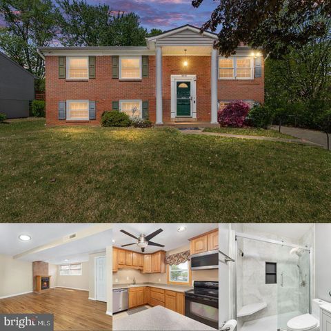 Photo of 13737 Langstone Drive, WOODBRIDGE, VA 22193 (MLS # VAPW2117260)