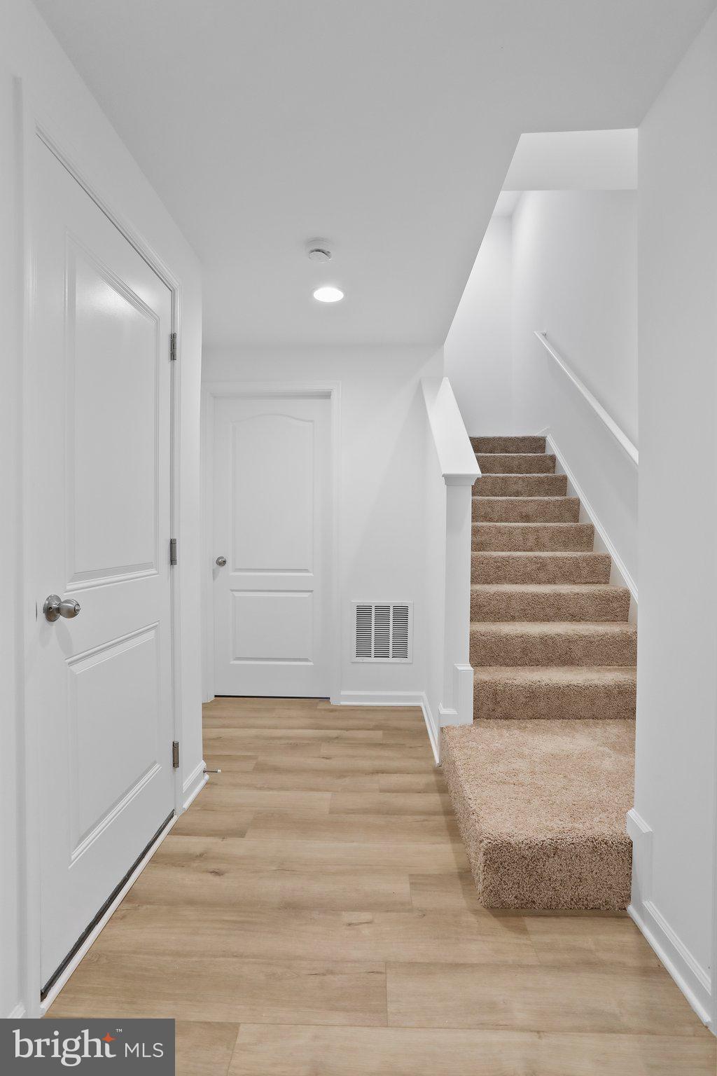 MCCAULEY CROSSING - Residential