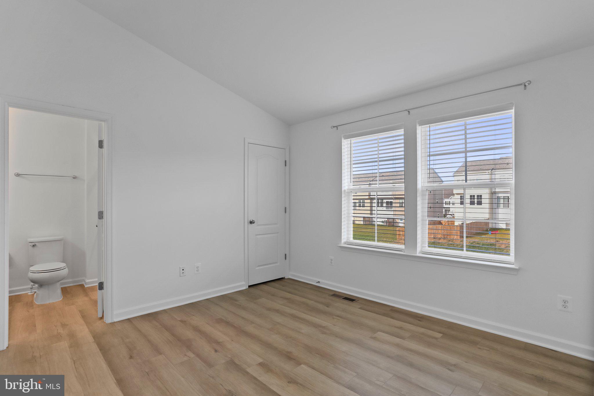 MCCAULEY CROSSING - Residential