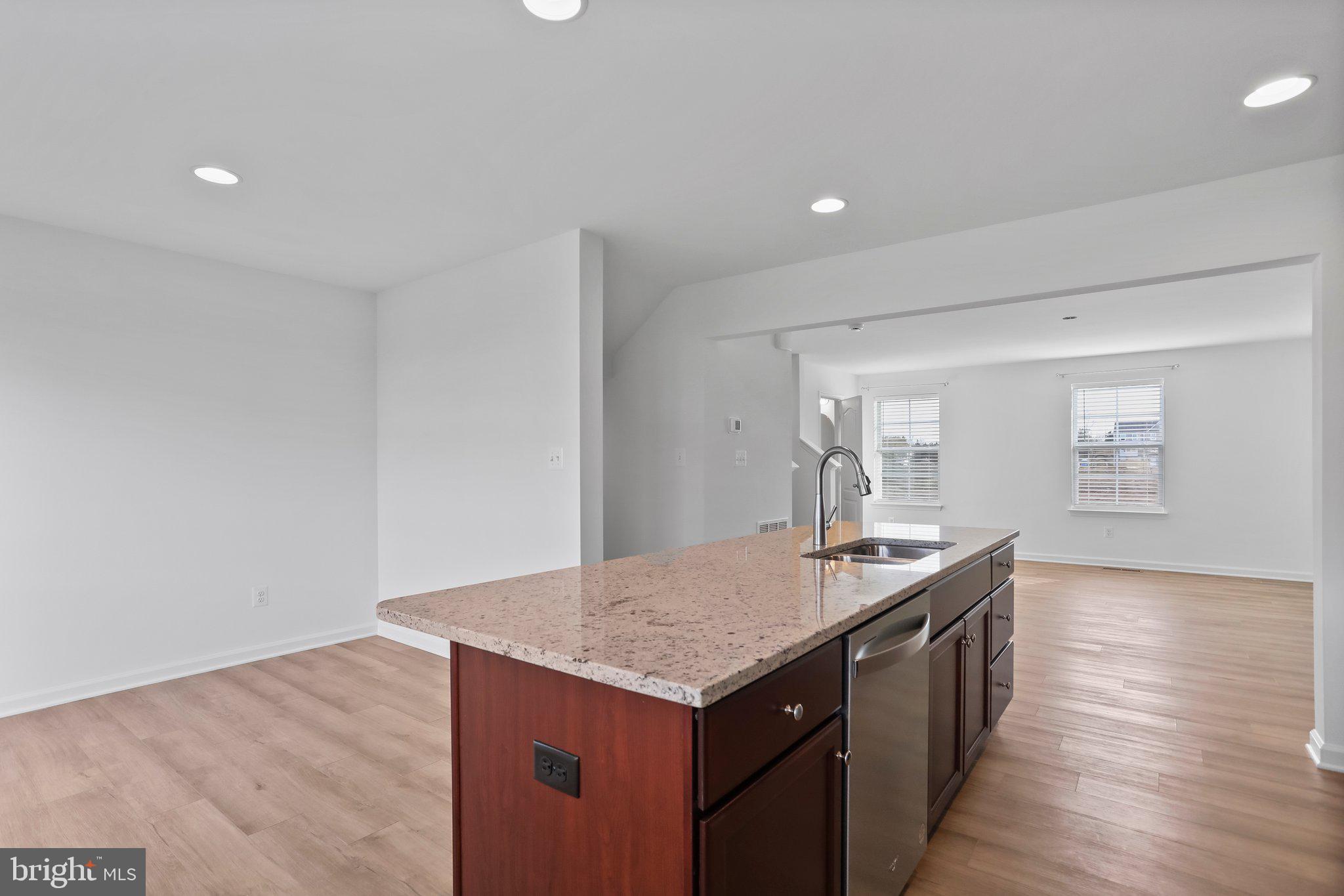 MCCAULEY CROSSING - Residential