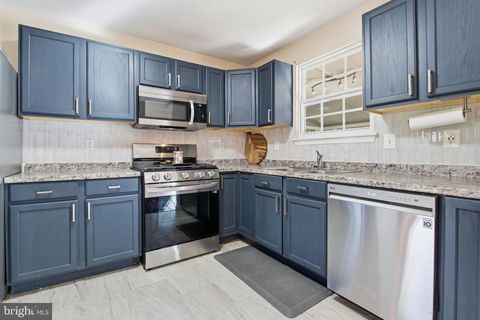 Tiny photo for 4603 Charles Avenue, BALTIMORE, MD 21206 (MLS # MDBC2159866)
