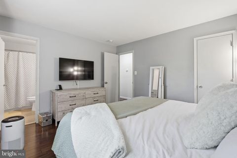 Tiny photo for 4603 Charles Avenue, BALTIMORE, MD 21206 (MLS # MDBC2159866)