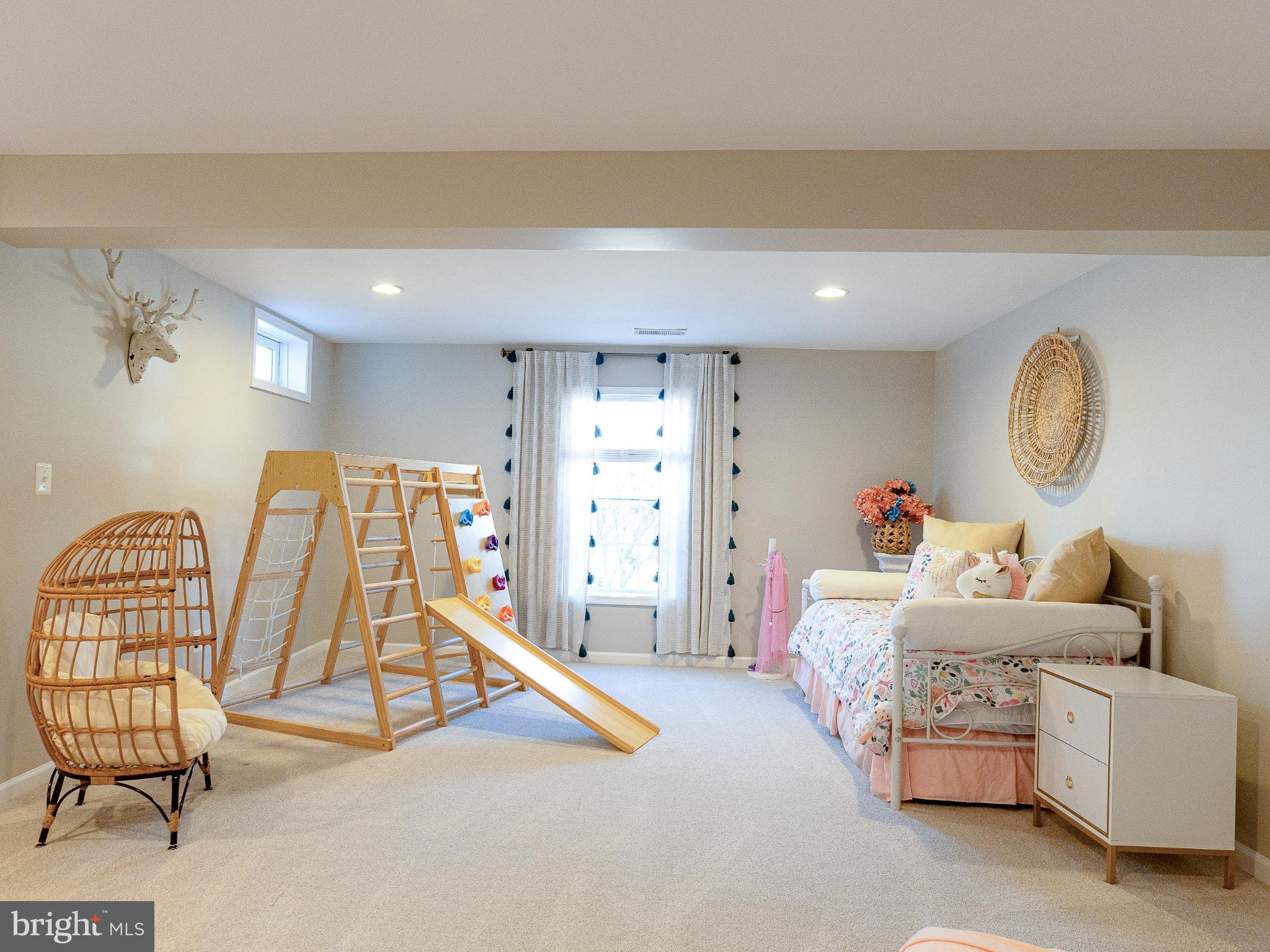 BROOKSIDE - Residential