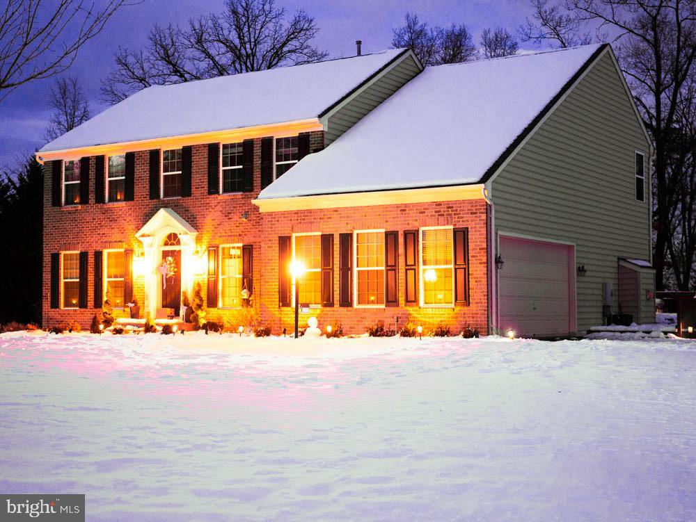 BROOKSIDE - Residential