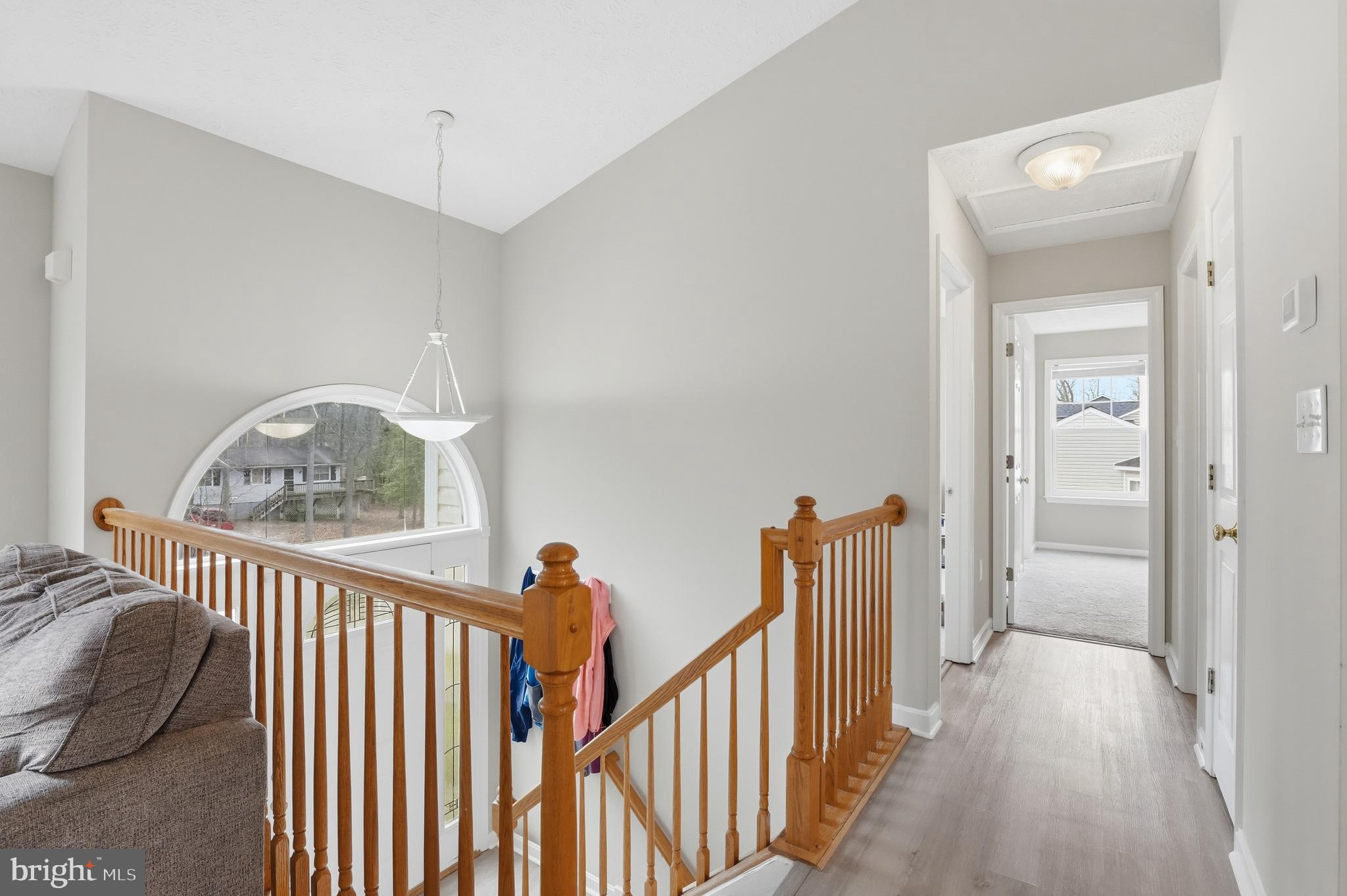 LAKE LAND - Residential