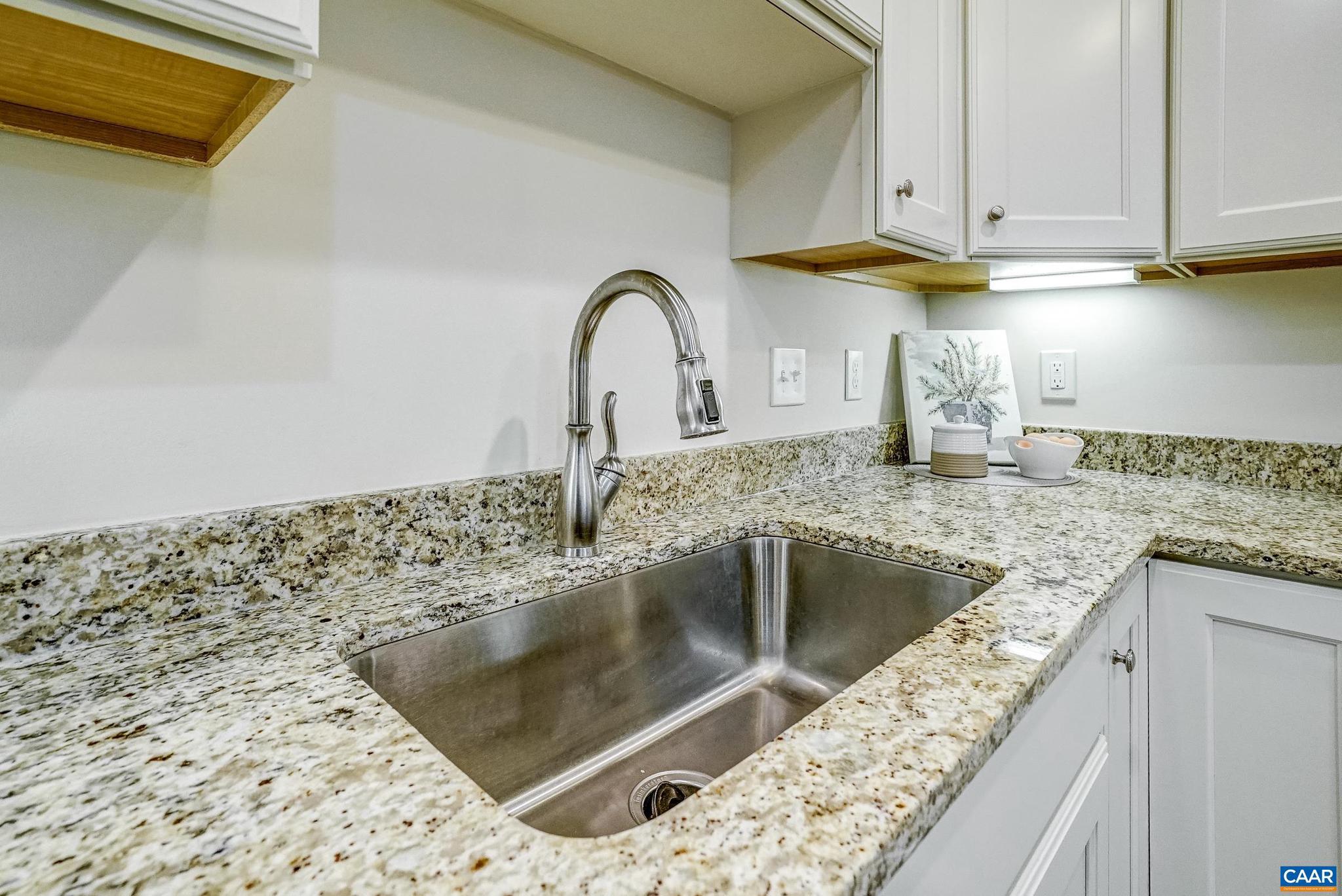 OLD TRAIL - Residential