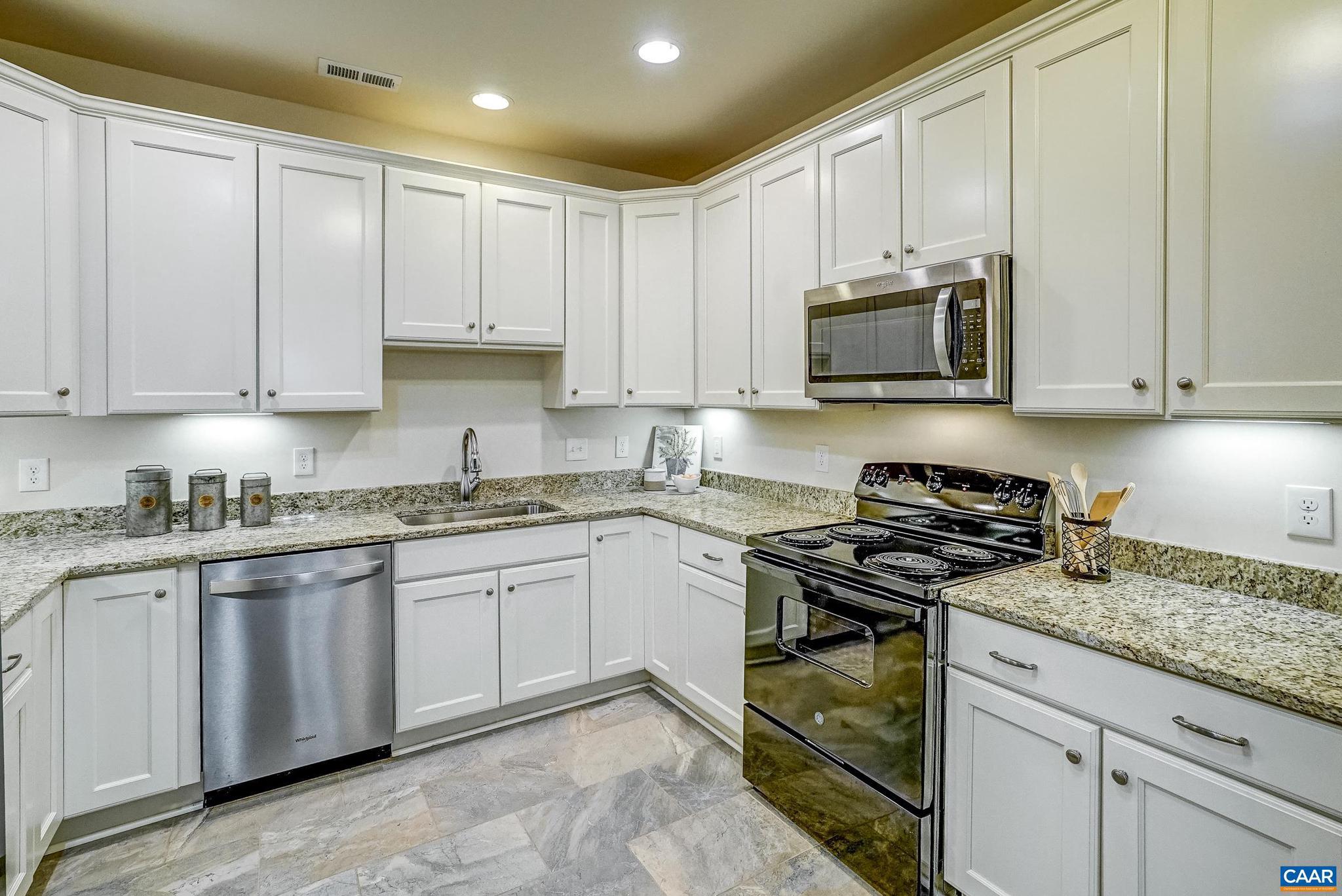 OLD TRAIL - Residential