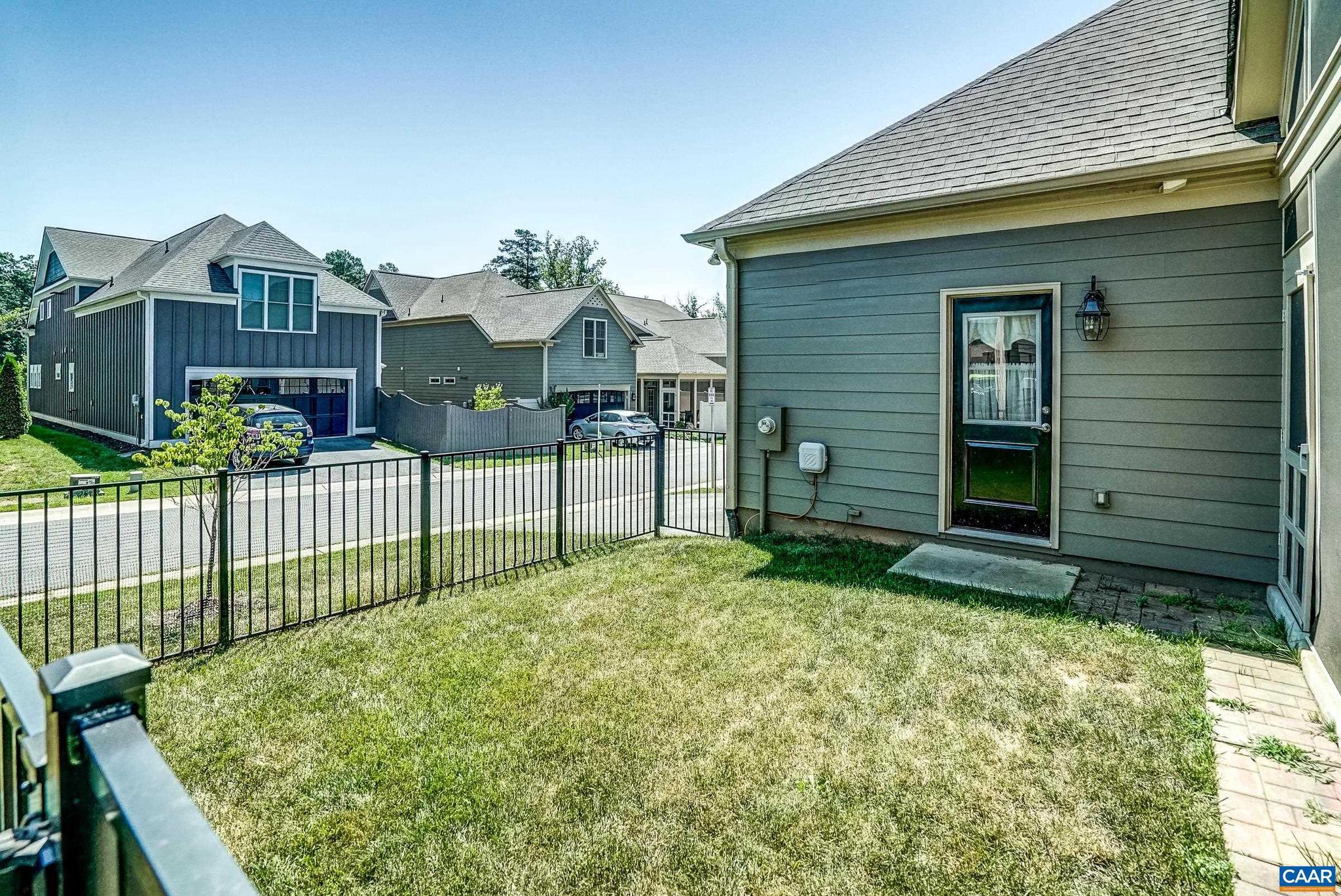 OLD TRAIL - Residential