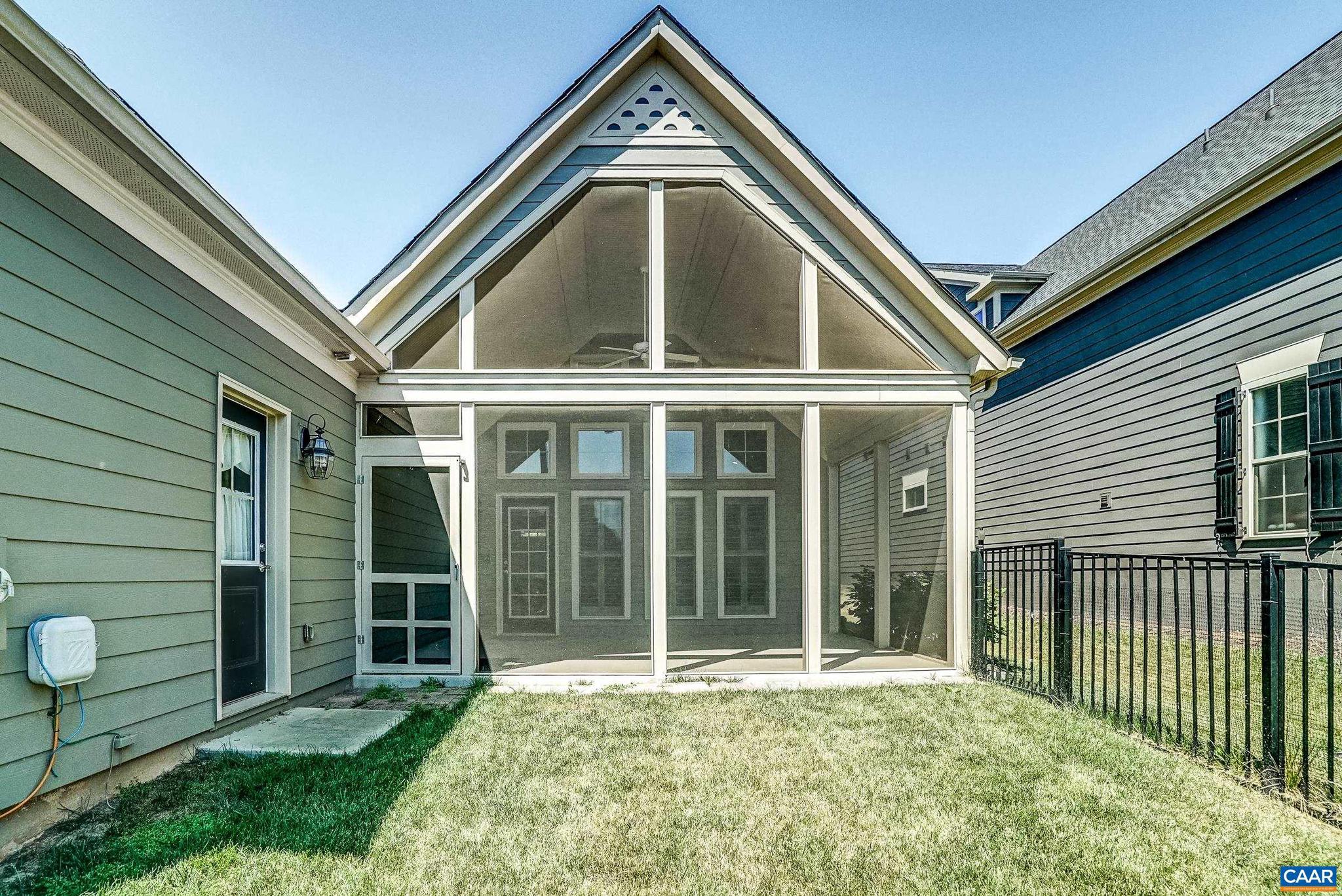 OLD TRAIL - Residential