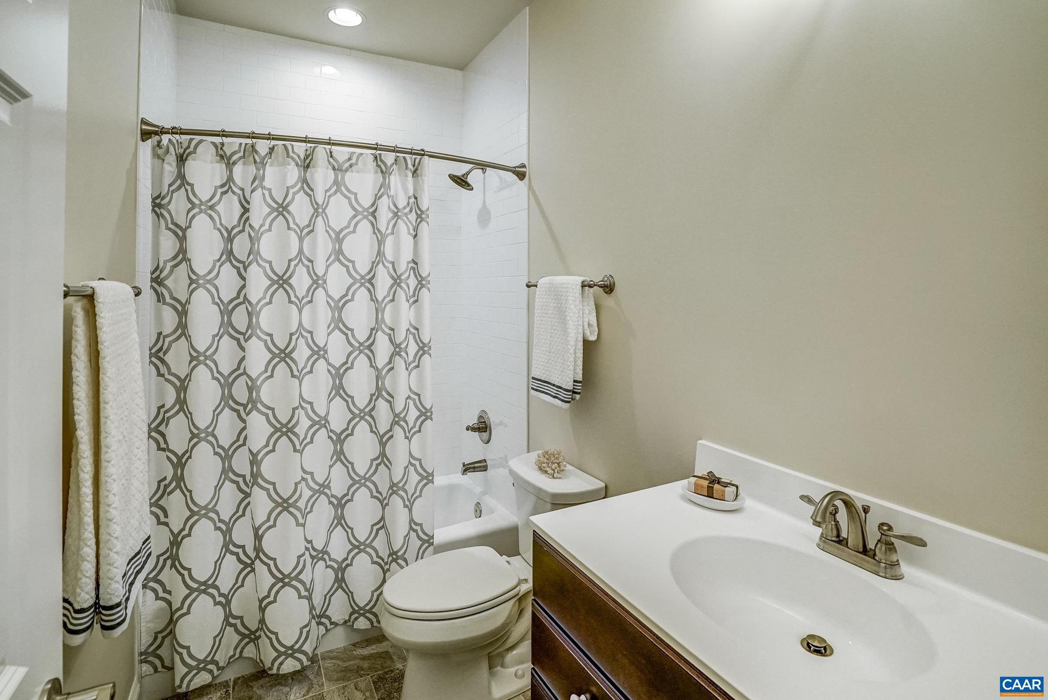 OLD TRAIL - Residential