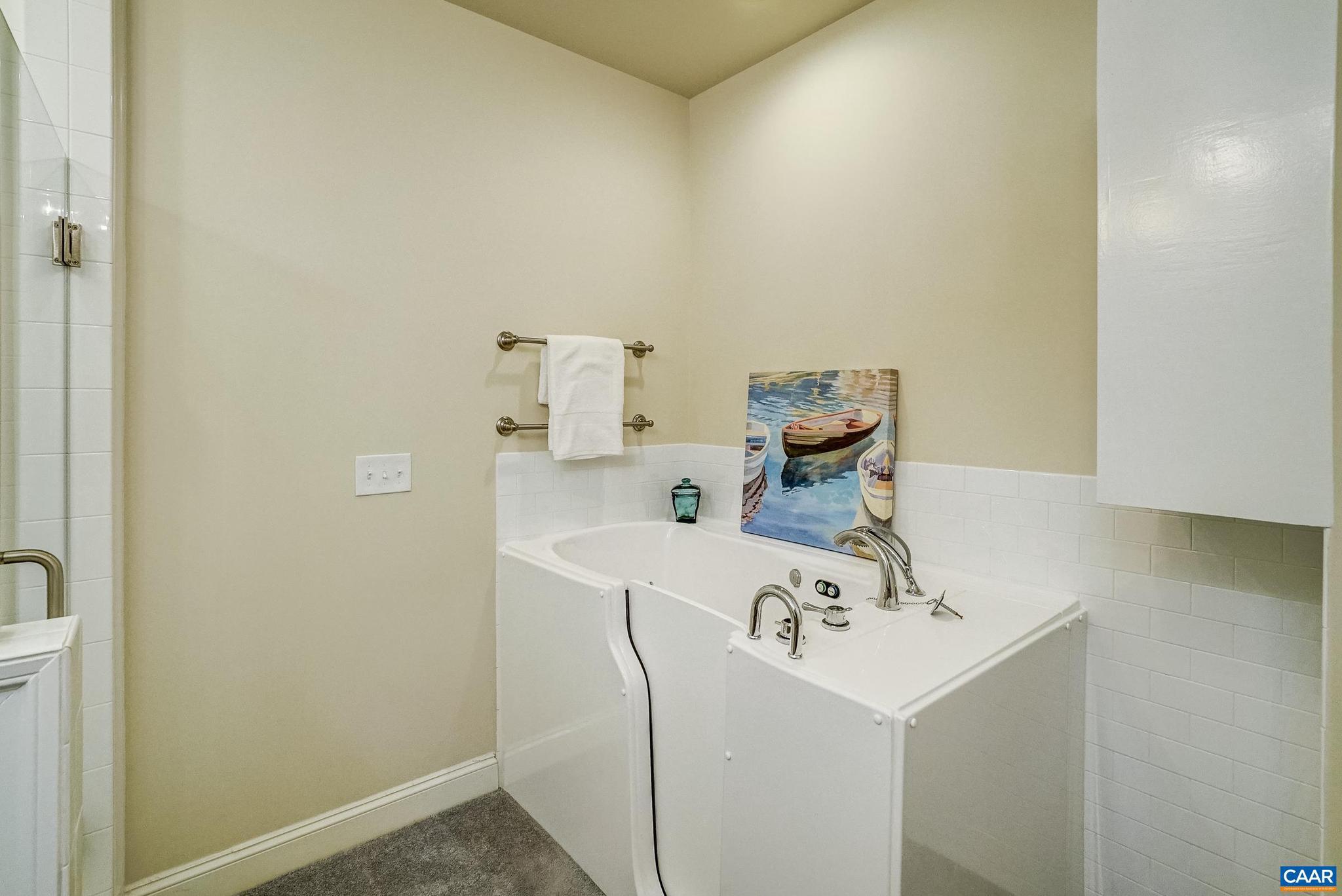 OLD TRAIL - Residential