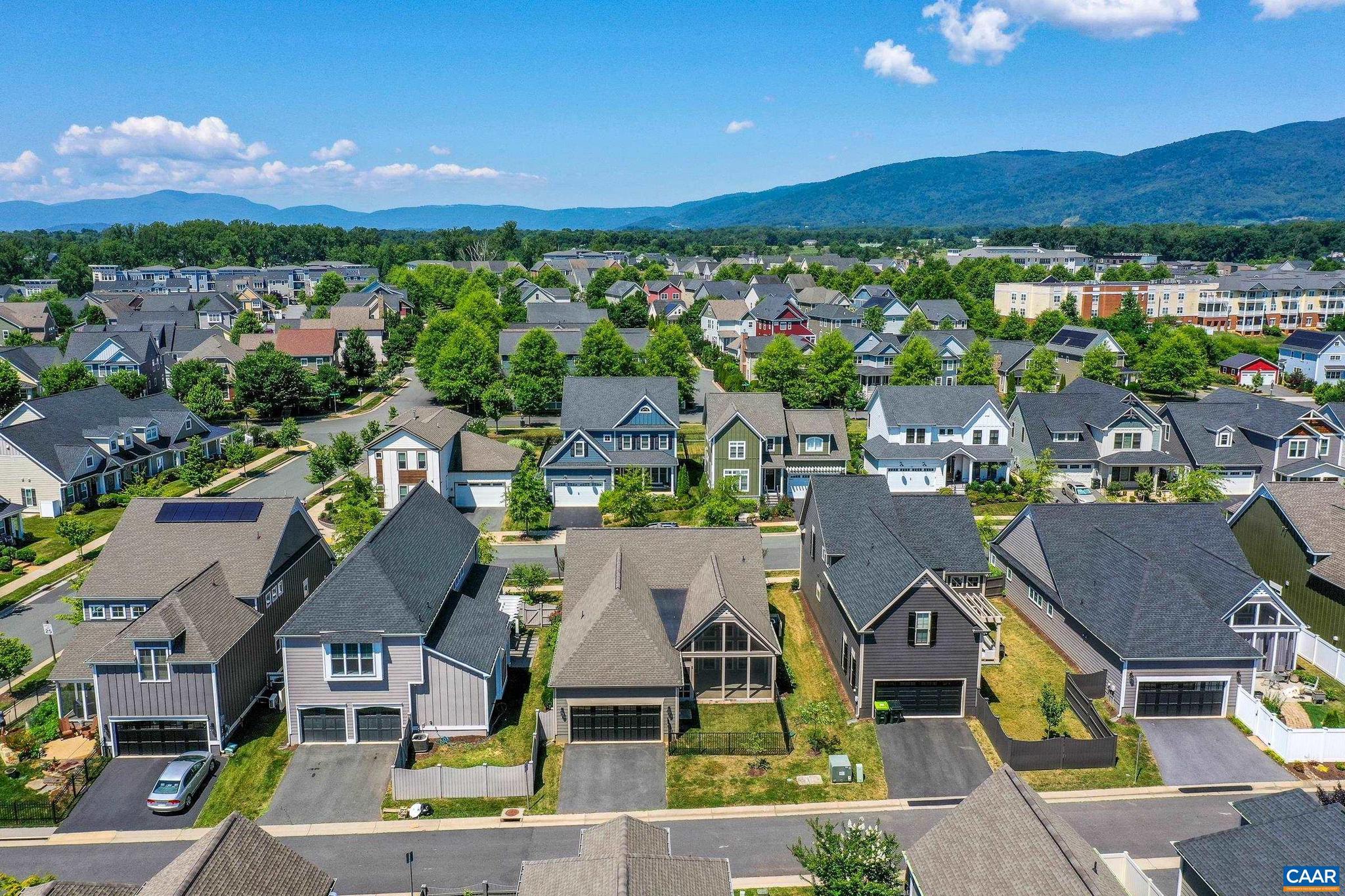 OLD TRAIL - Residential