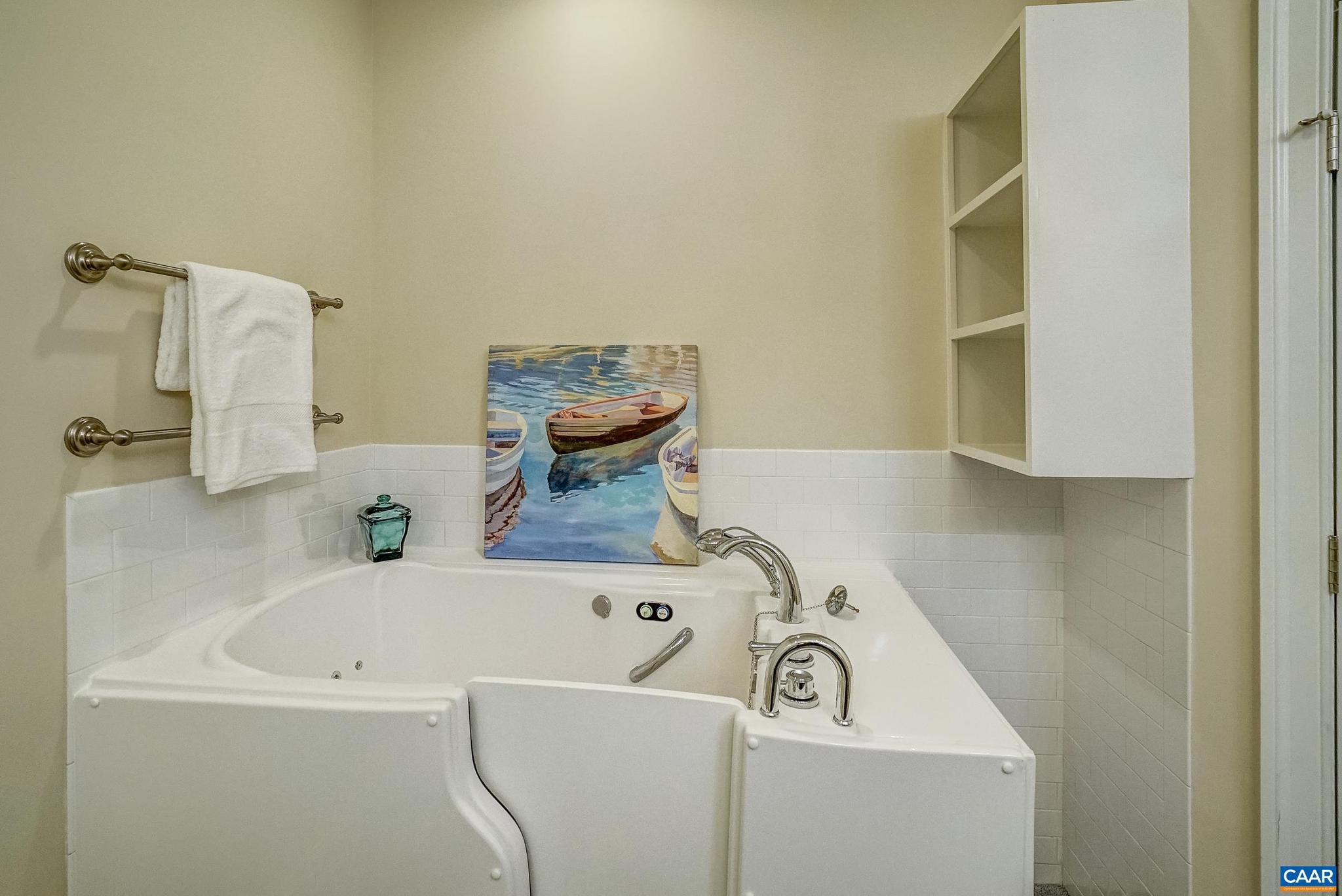 OLD TRAIL - Residential