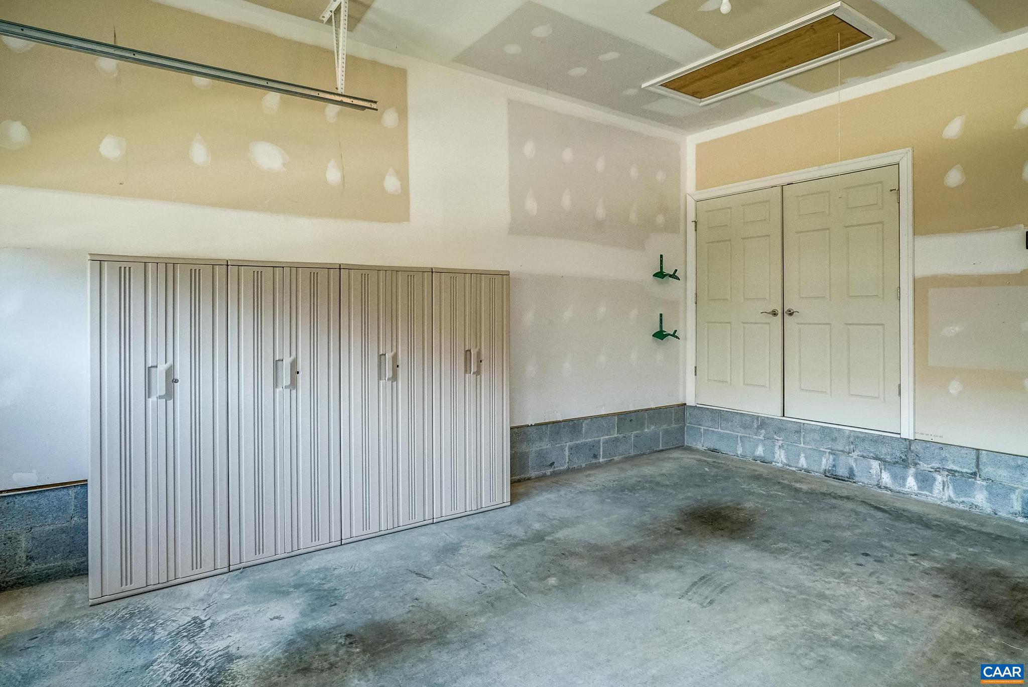 OLD TRAIL - Residential