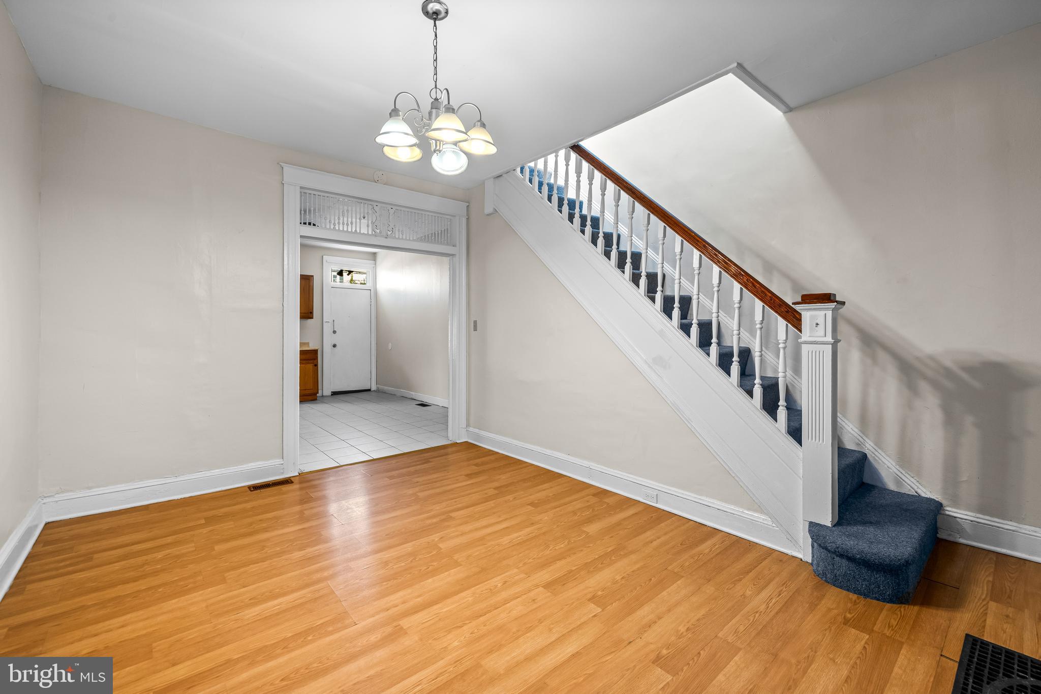 EDGEWOOD - Residential