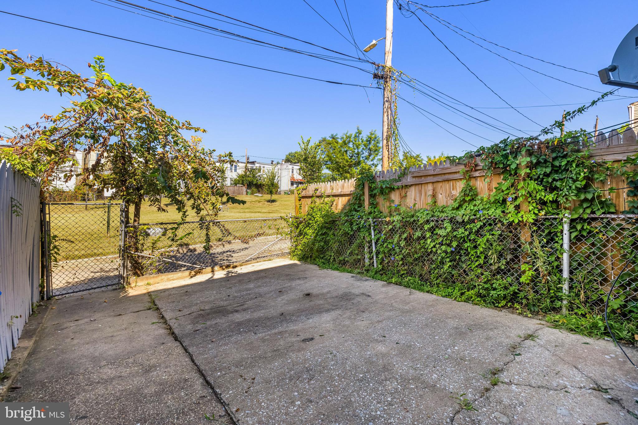 EDGEWOOD - Residential