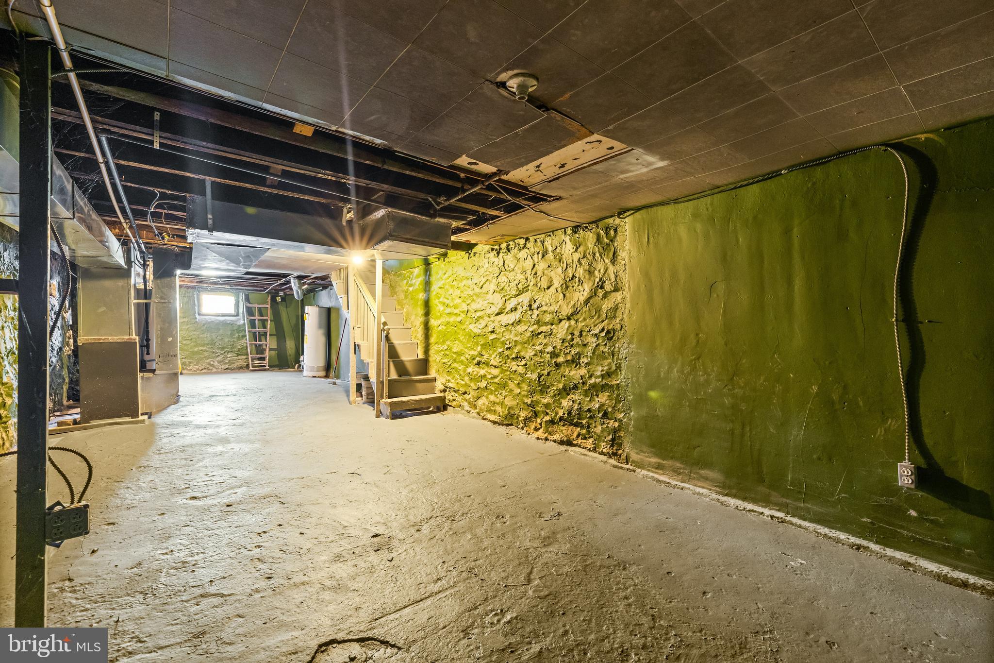 EDGEWOOD - Residential