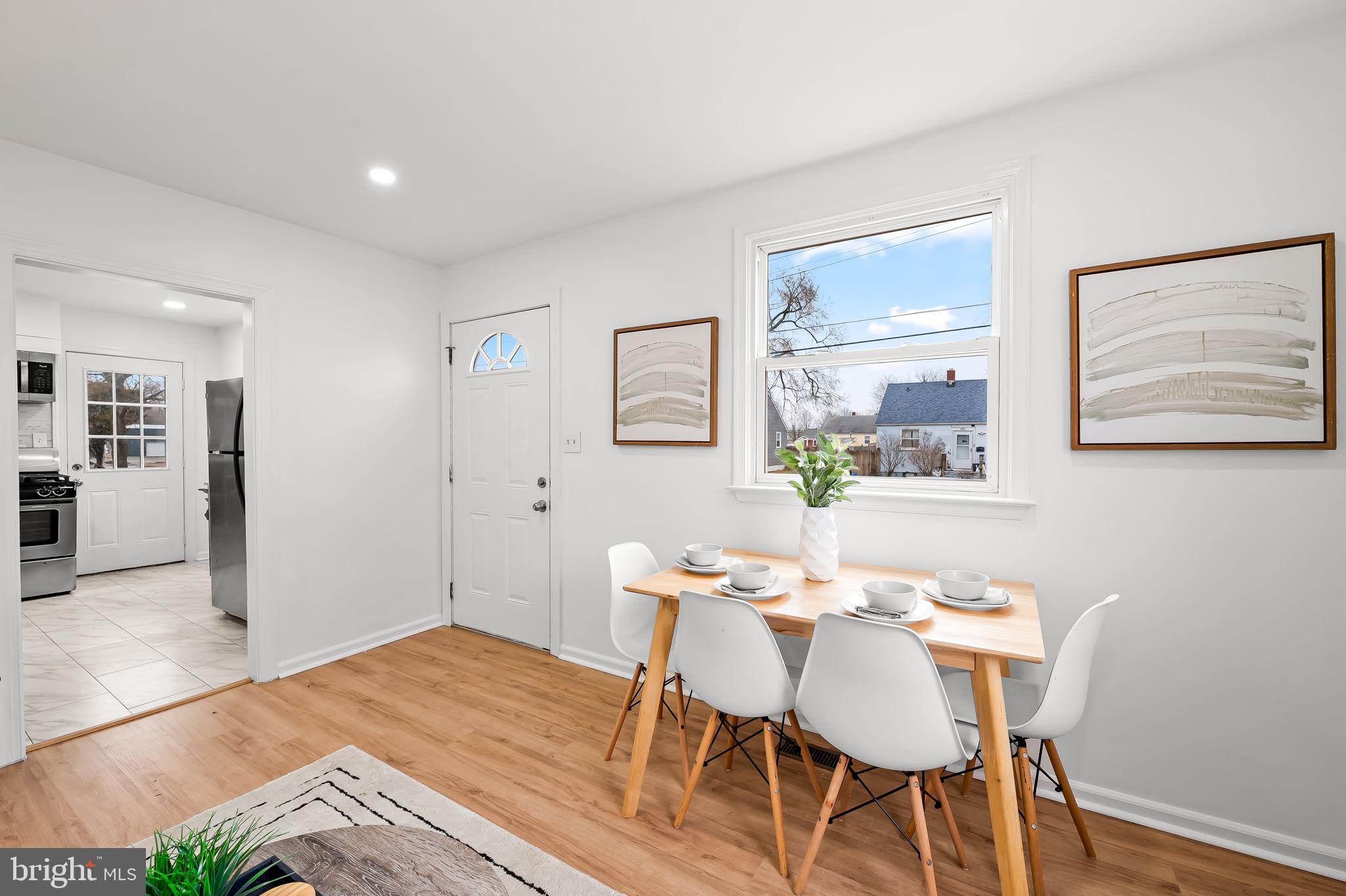 LYNDHURST - Residential