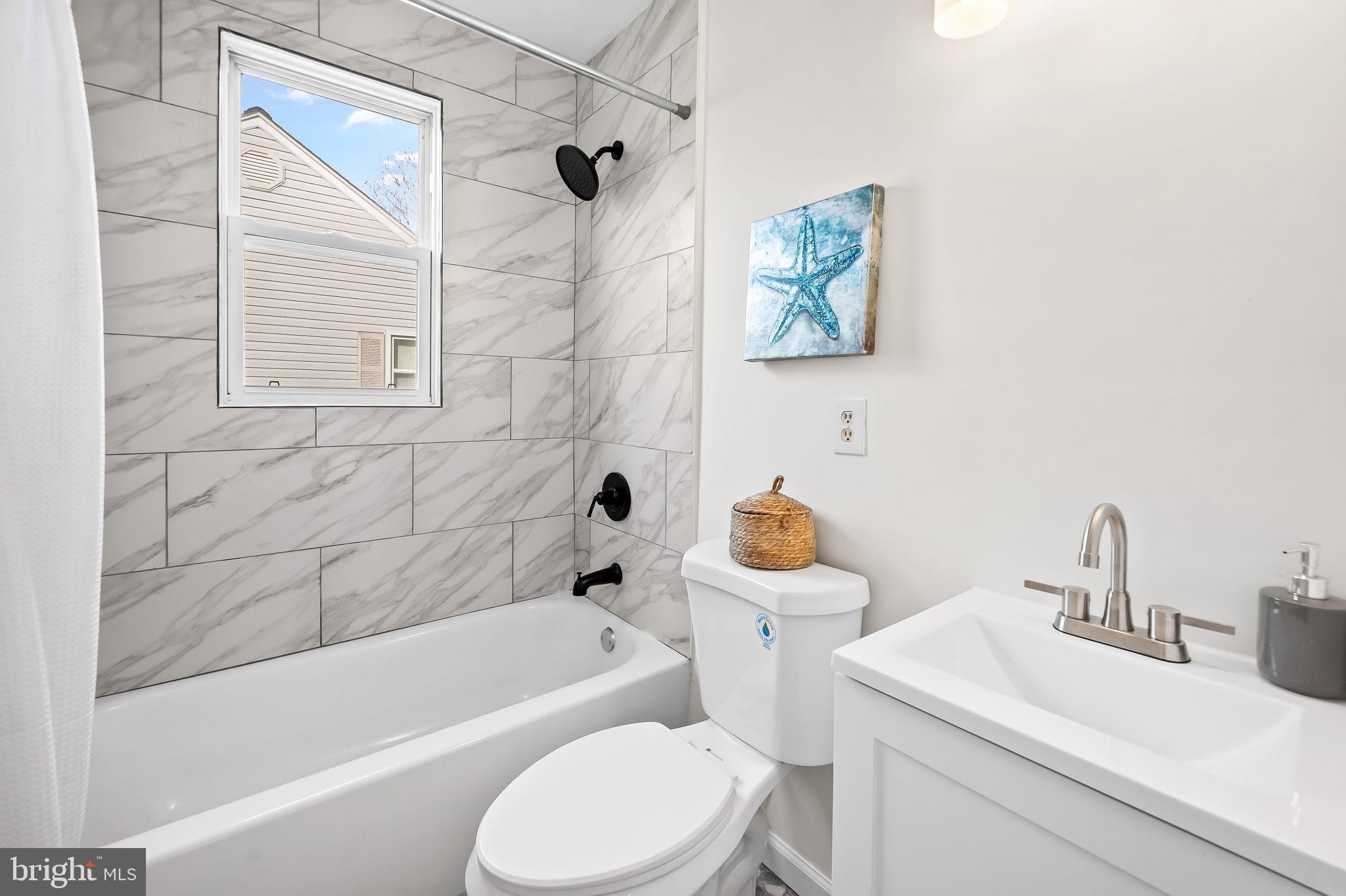 LYNDHURST - Residential