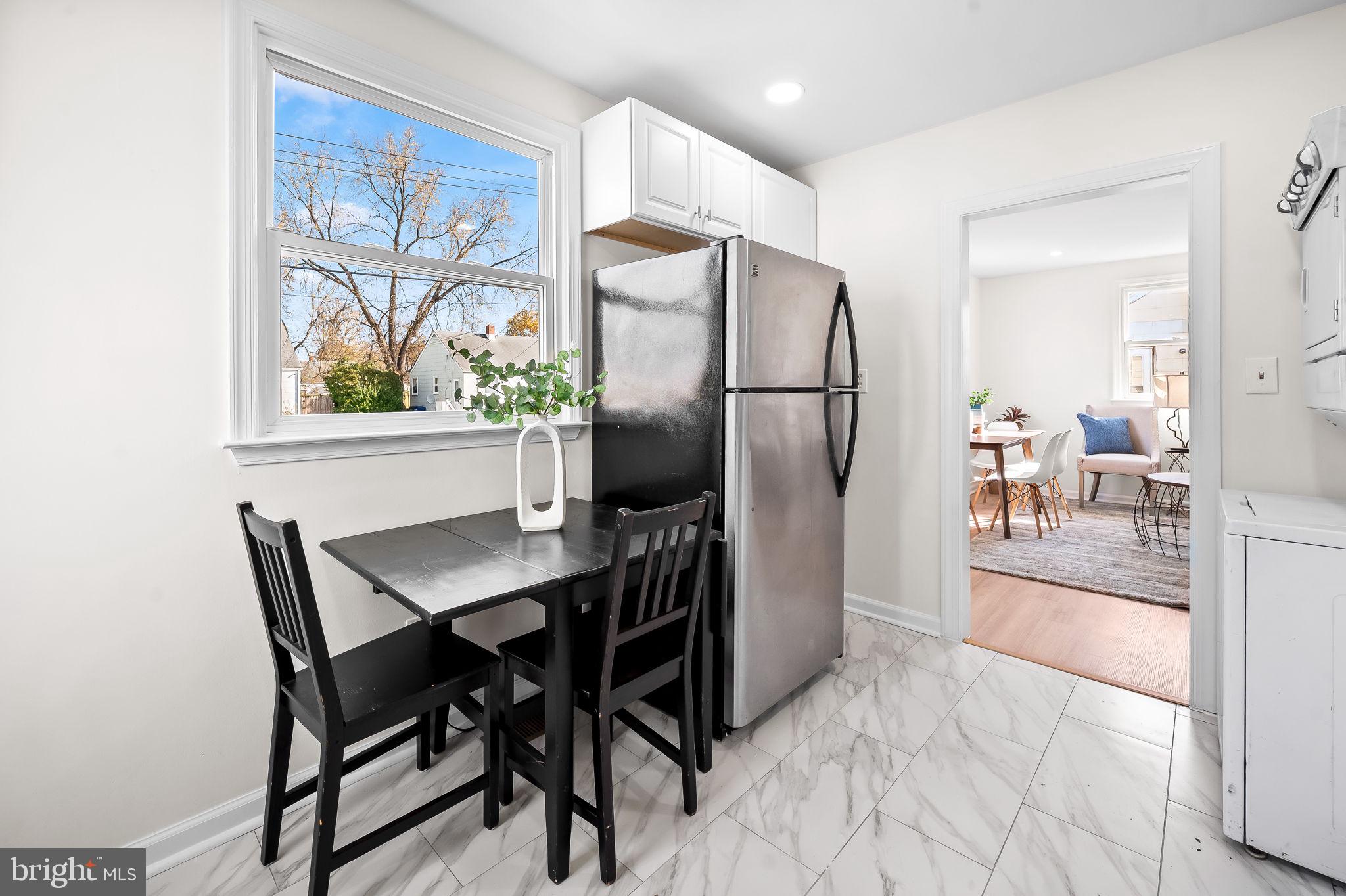 LYNDHURST - Residential