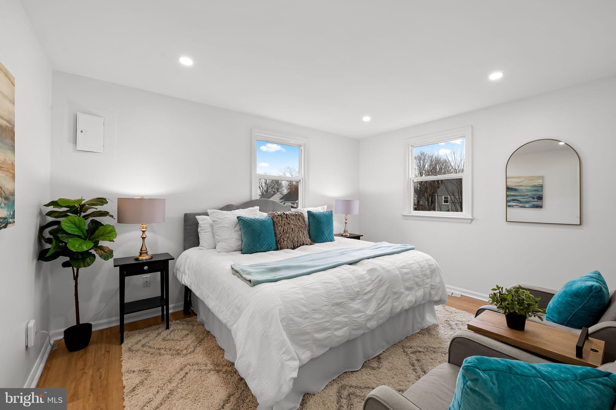 LYNDHURST - Residential