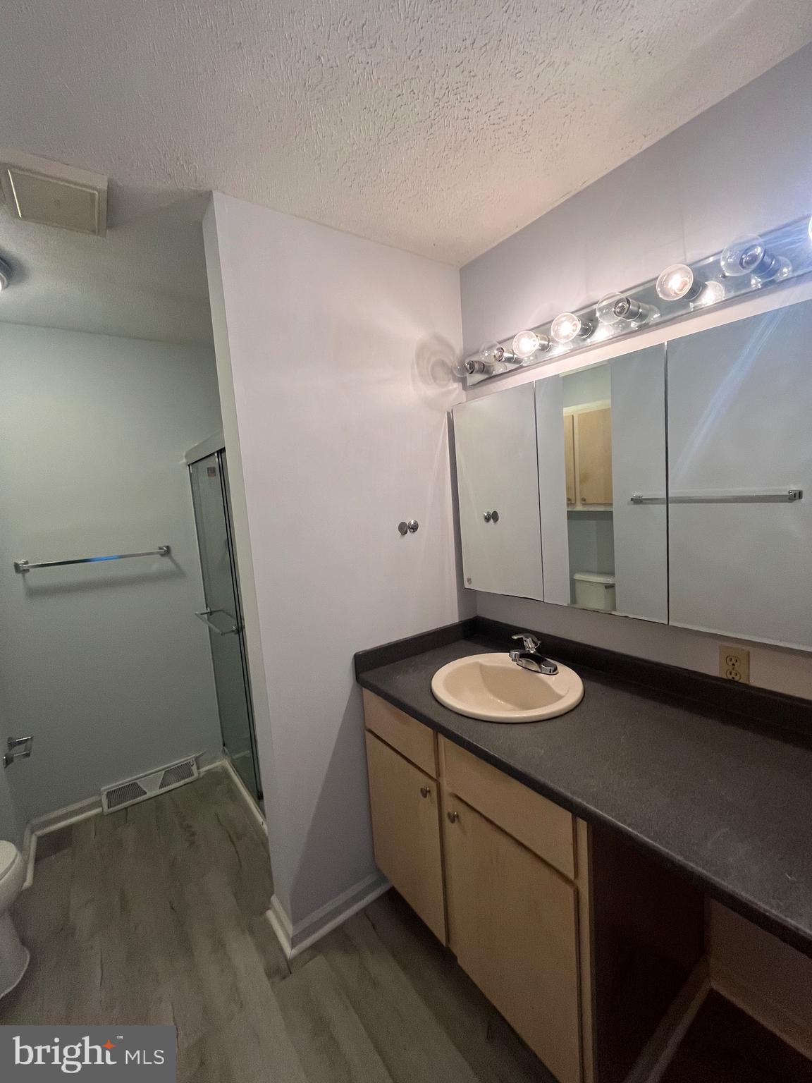 SHERATON HILLS - Residential