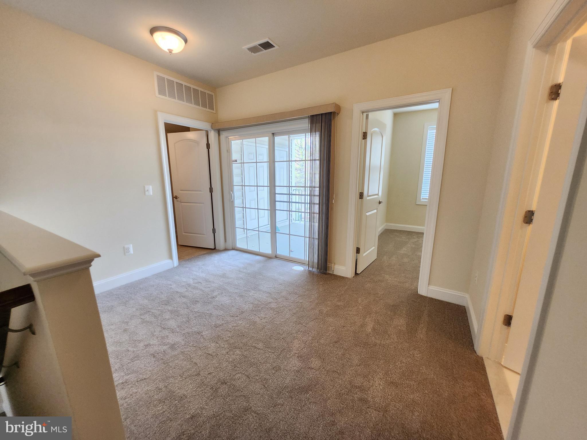 POTOMAC CLUB - Residential Lease