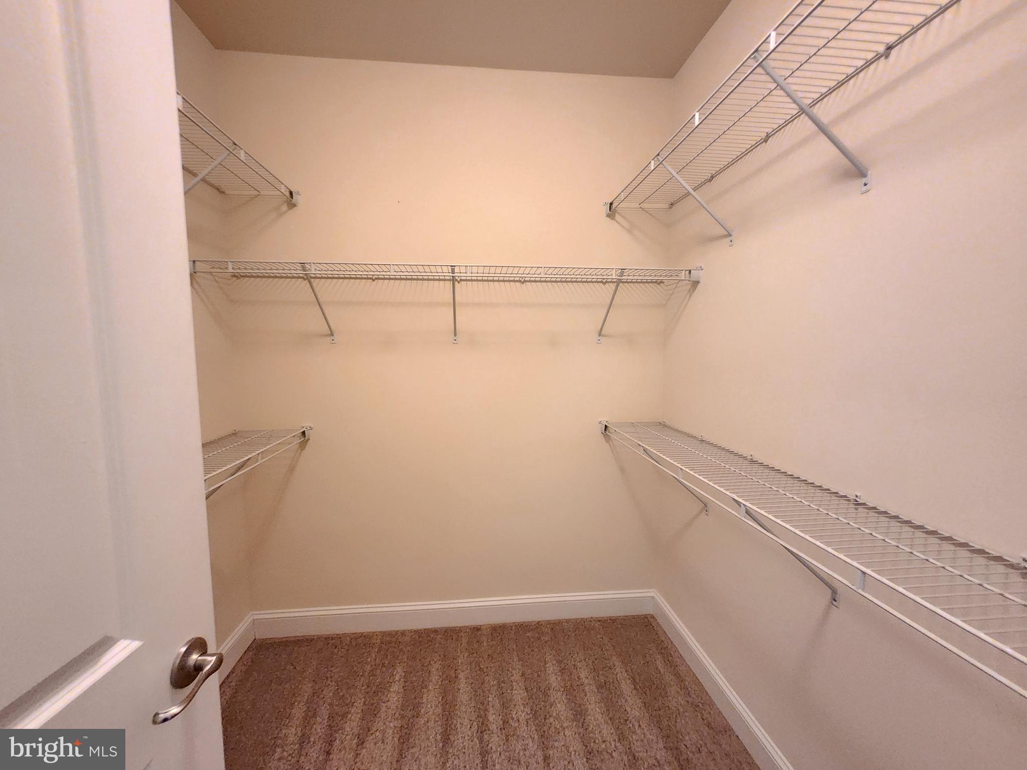 POTOMAC CLUB - Residential Lease