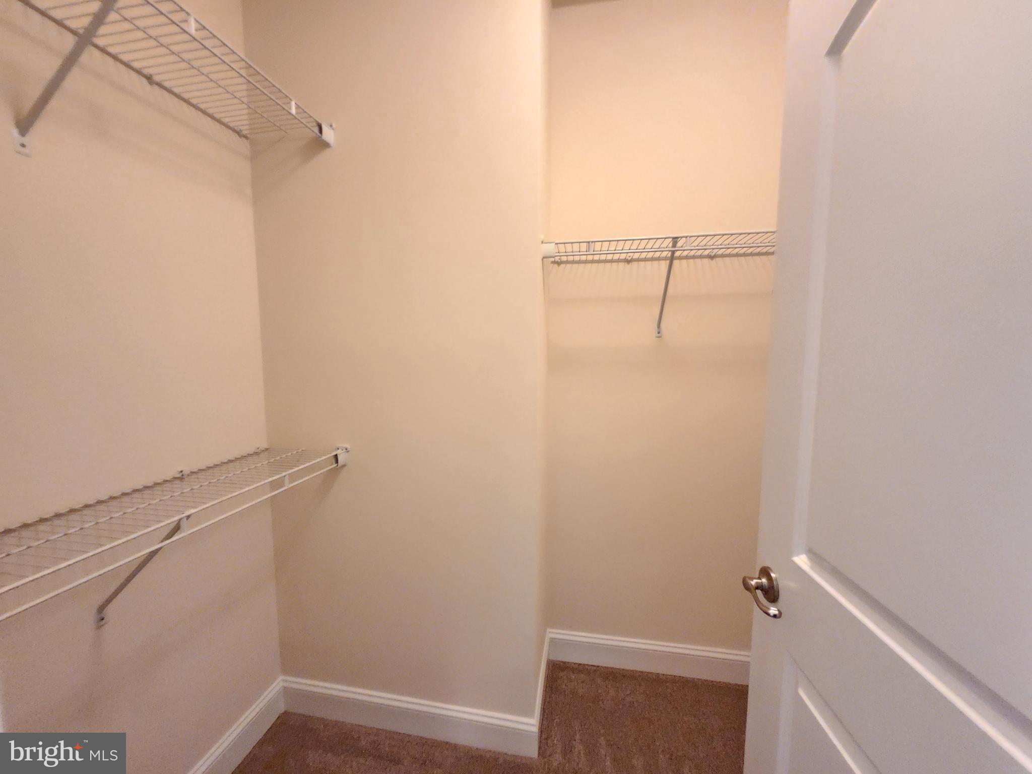 POTOMAC CLUB - Residential Lease