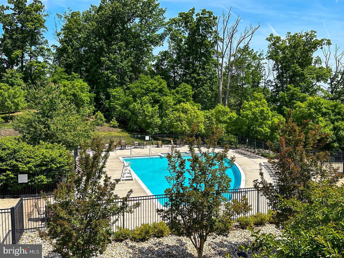 POTOMAC CLUB - Residential Lease