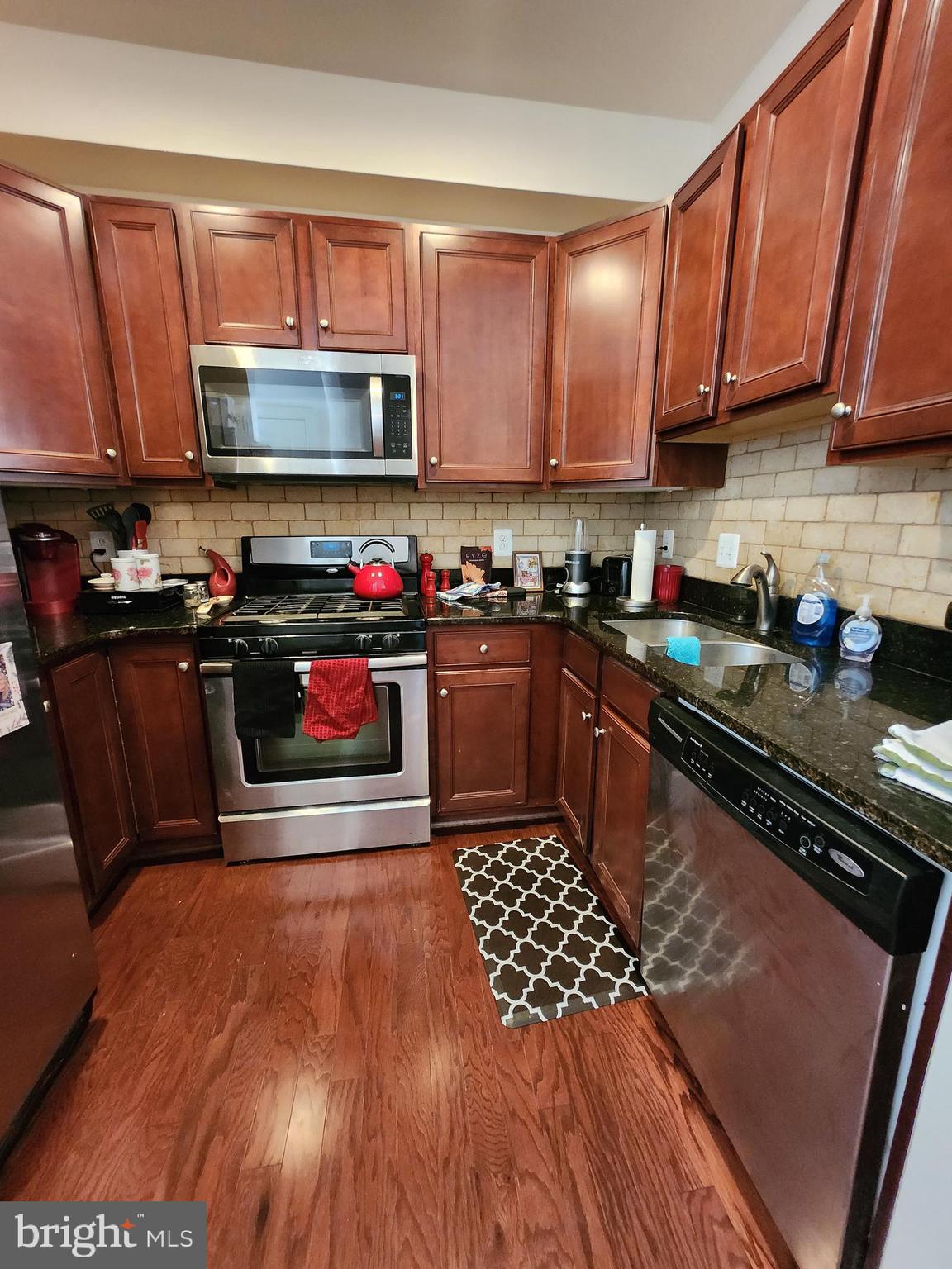 POTOMAC CLUB - Residential Lease