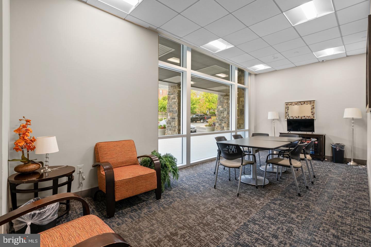 POTOMAC CLUB - Residential Lease