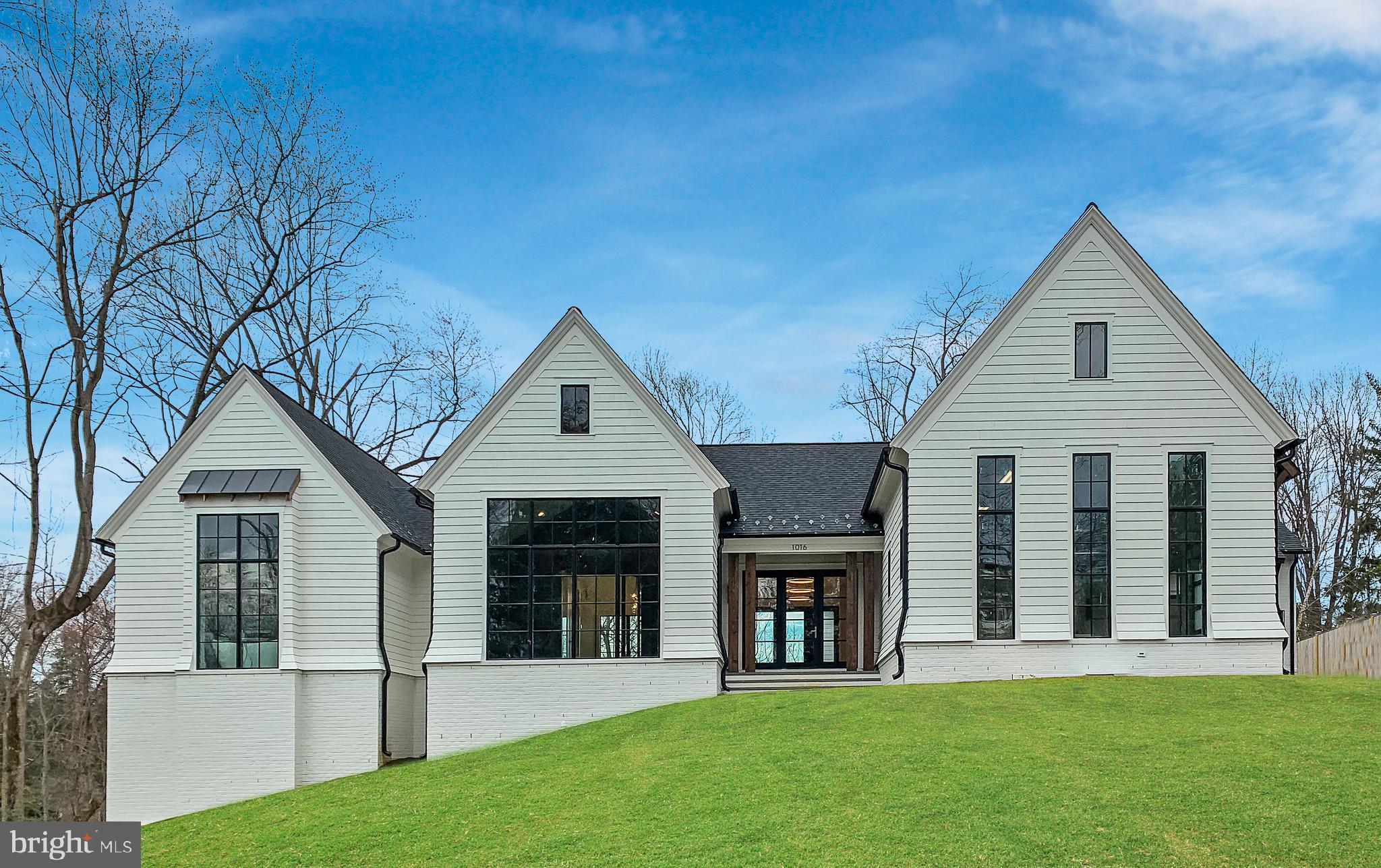 LANGLEY HILL - Residential