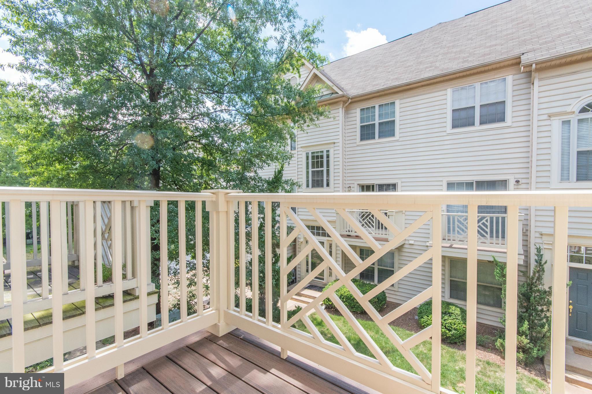 POTOMAC LAKES - Residential