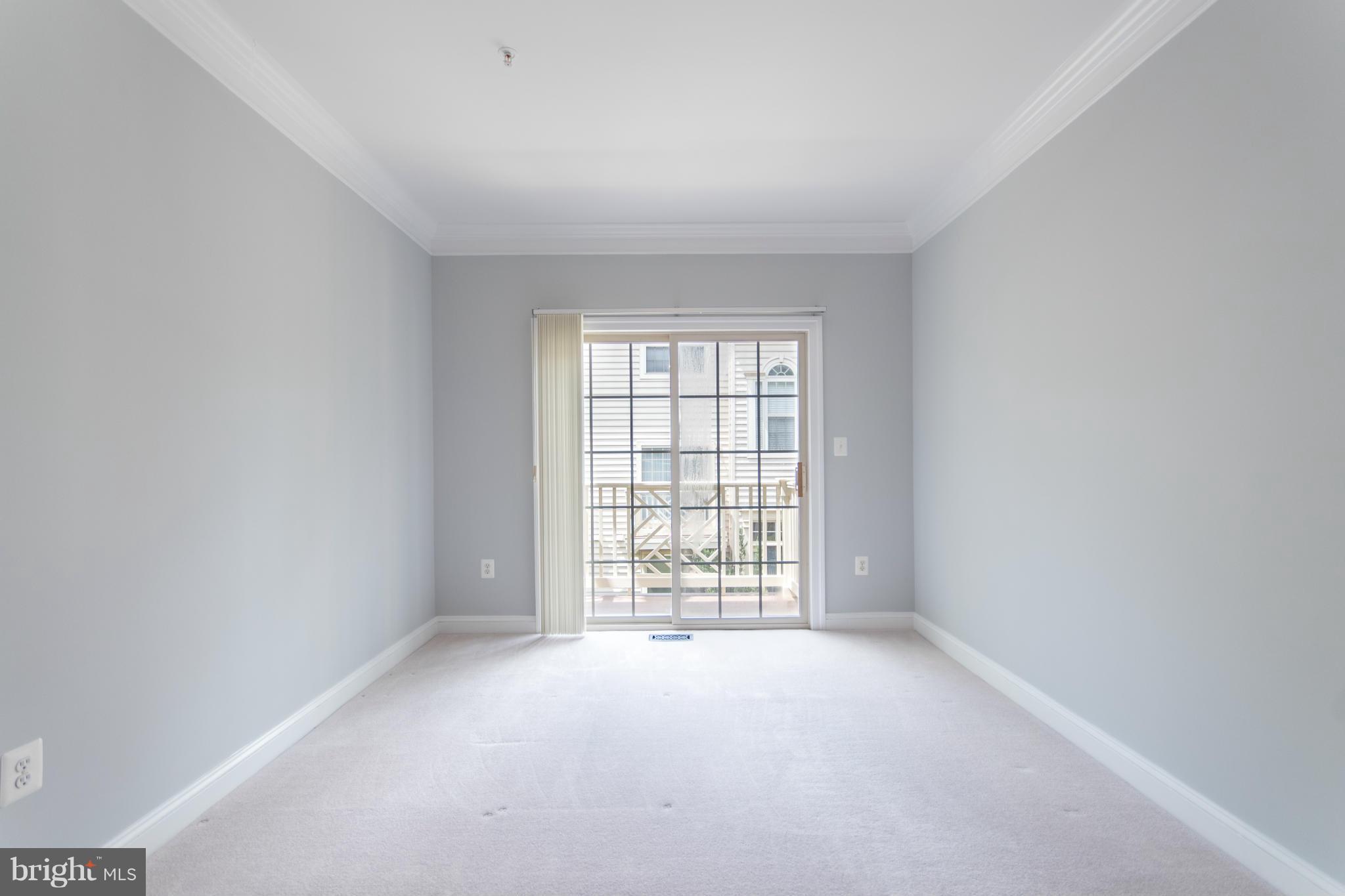 POTOMAC LAKES - Residential