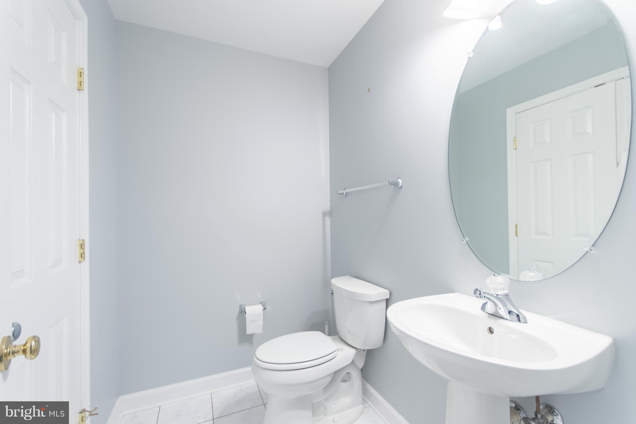 POTOMAC LAKES - Residential