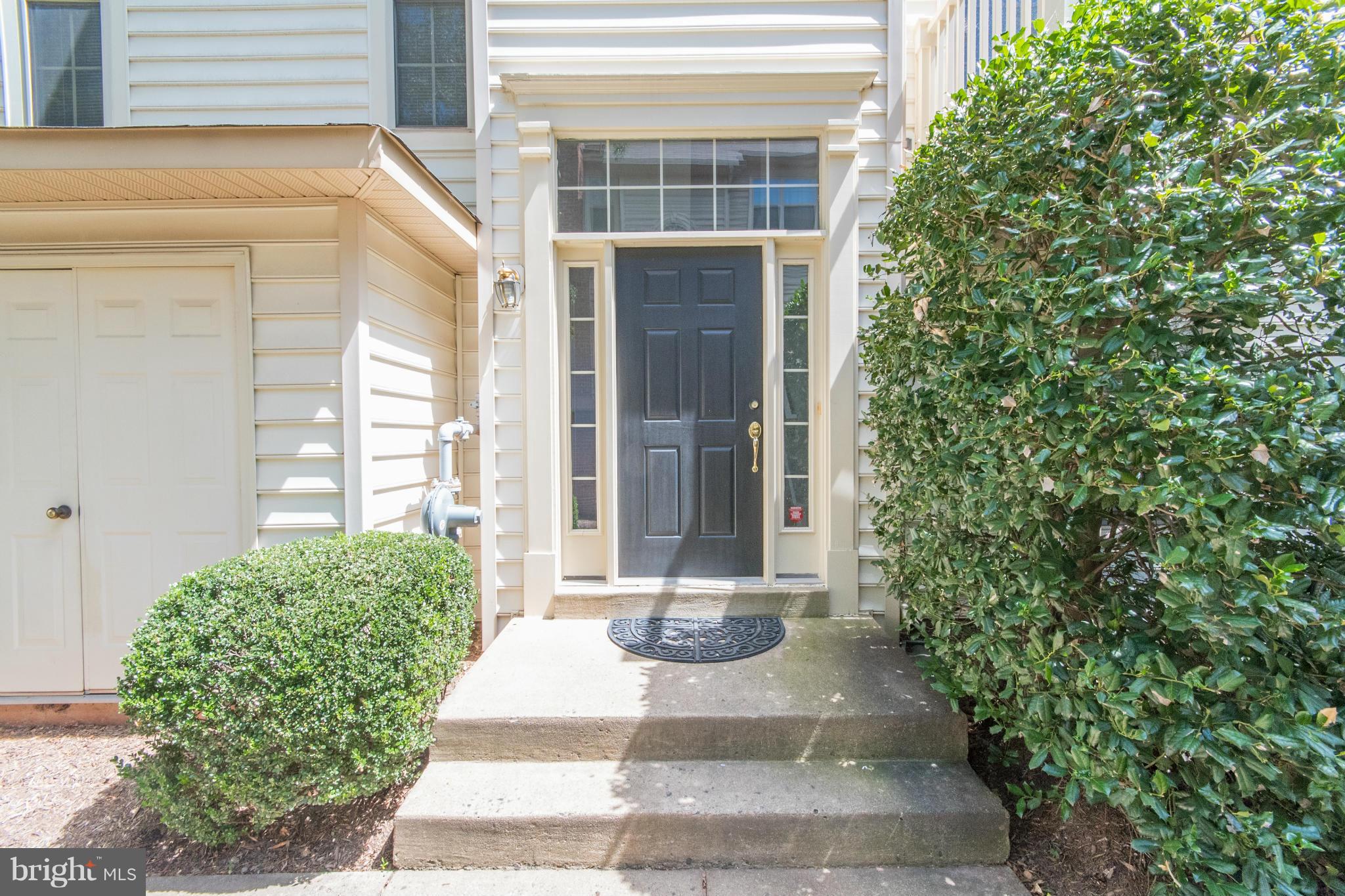 POTOMAC LAKES - Residential