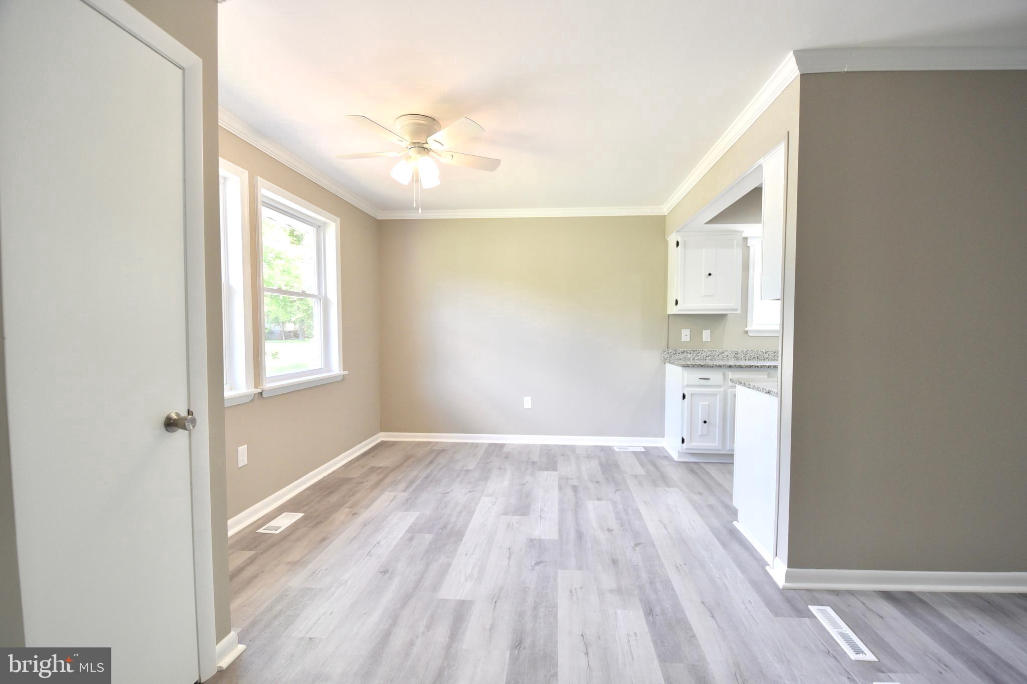 EASTON - Residential