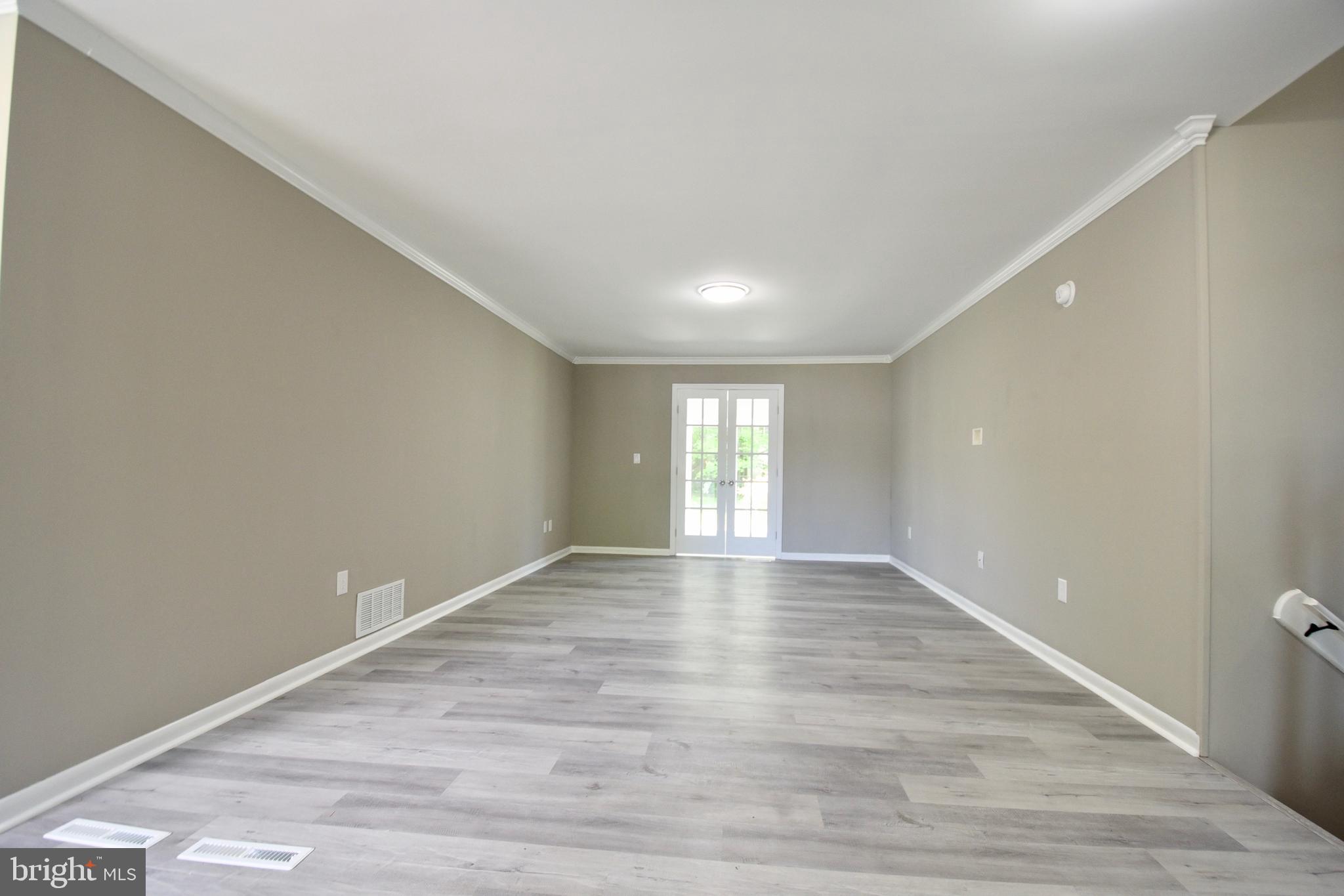 EASTON - Residential