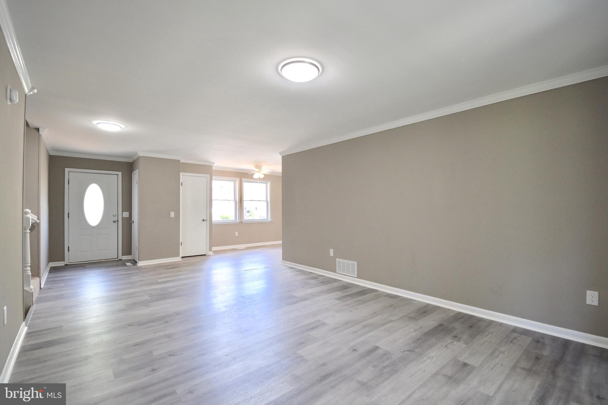 EASTON - Residential